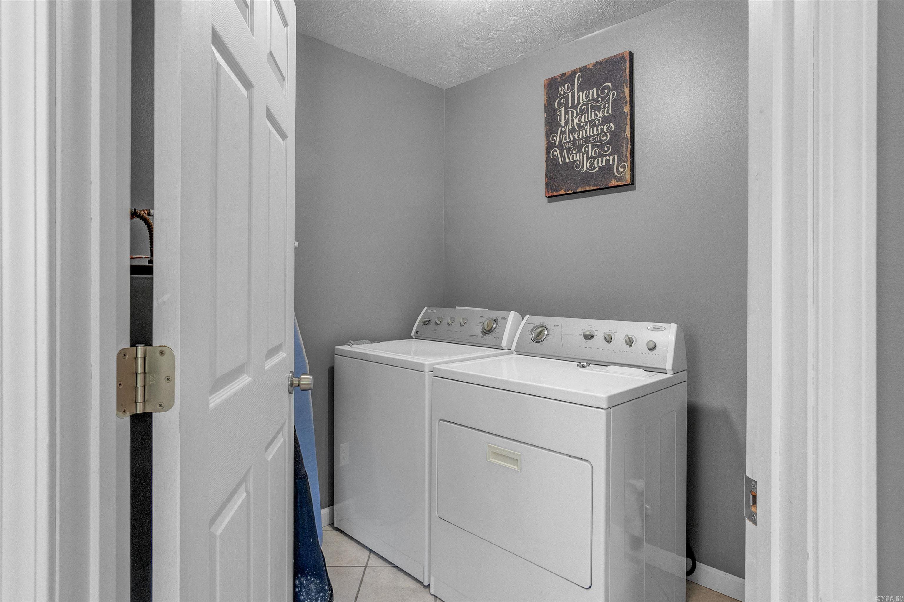 TRIPLE J ESTATES - Residential