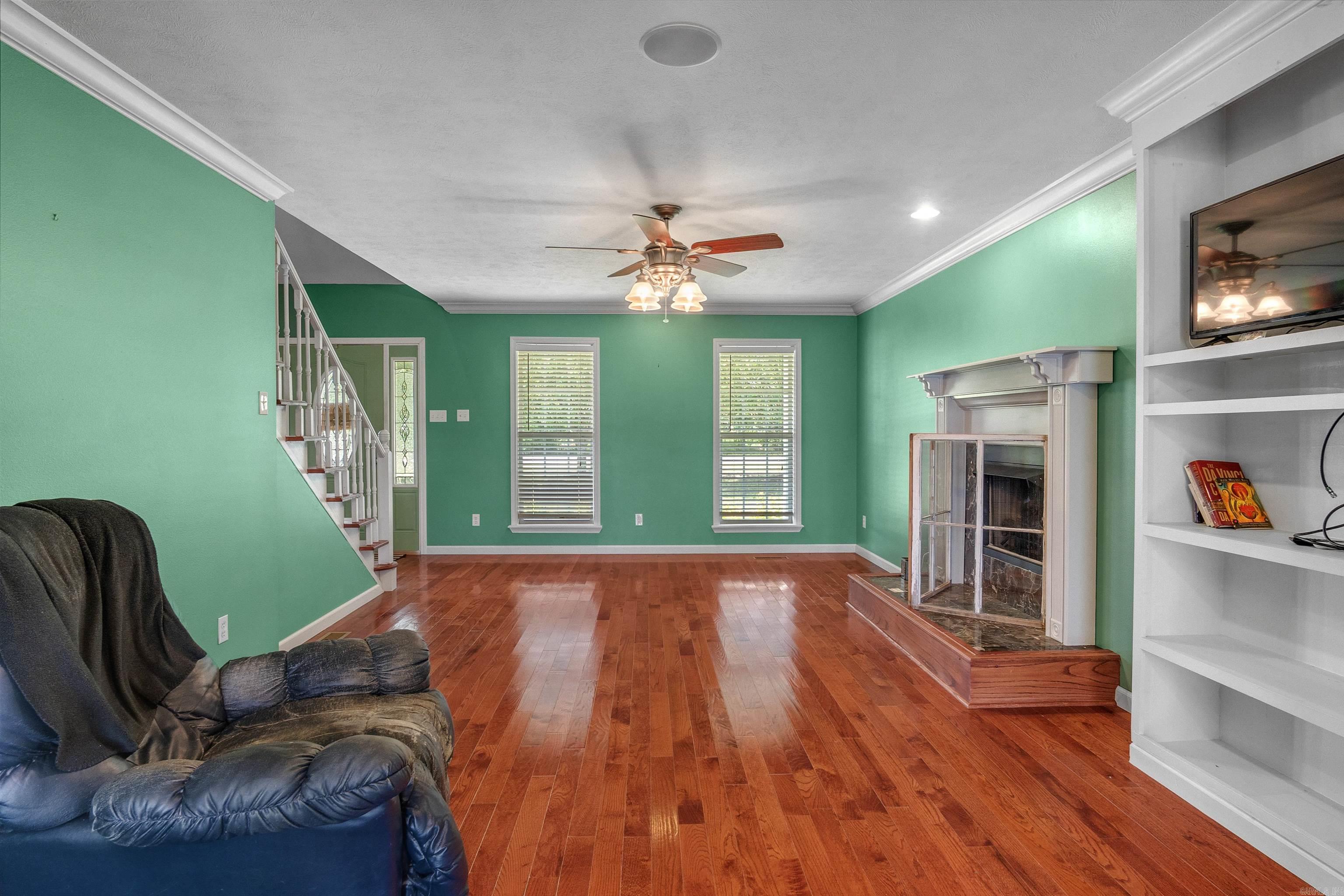 TRIPLE J ESTATES - Residential