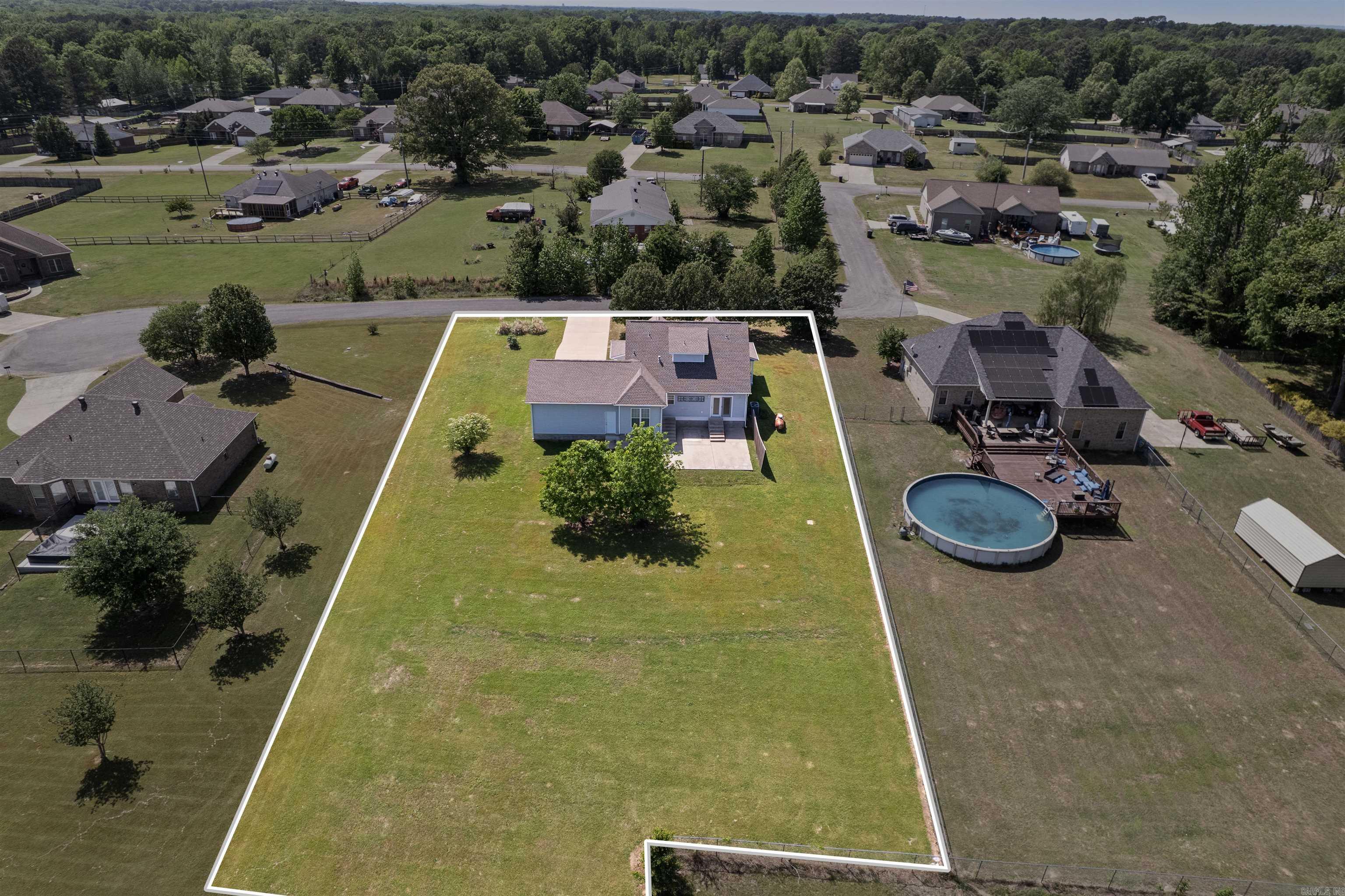 TRIPLE J ESTATES - Residential