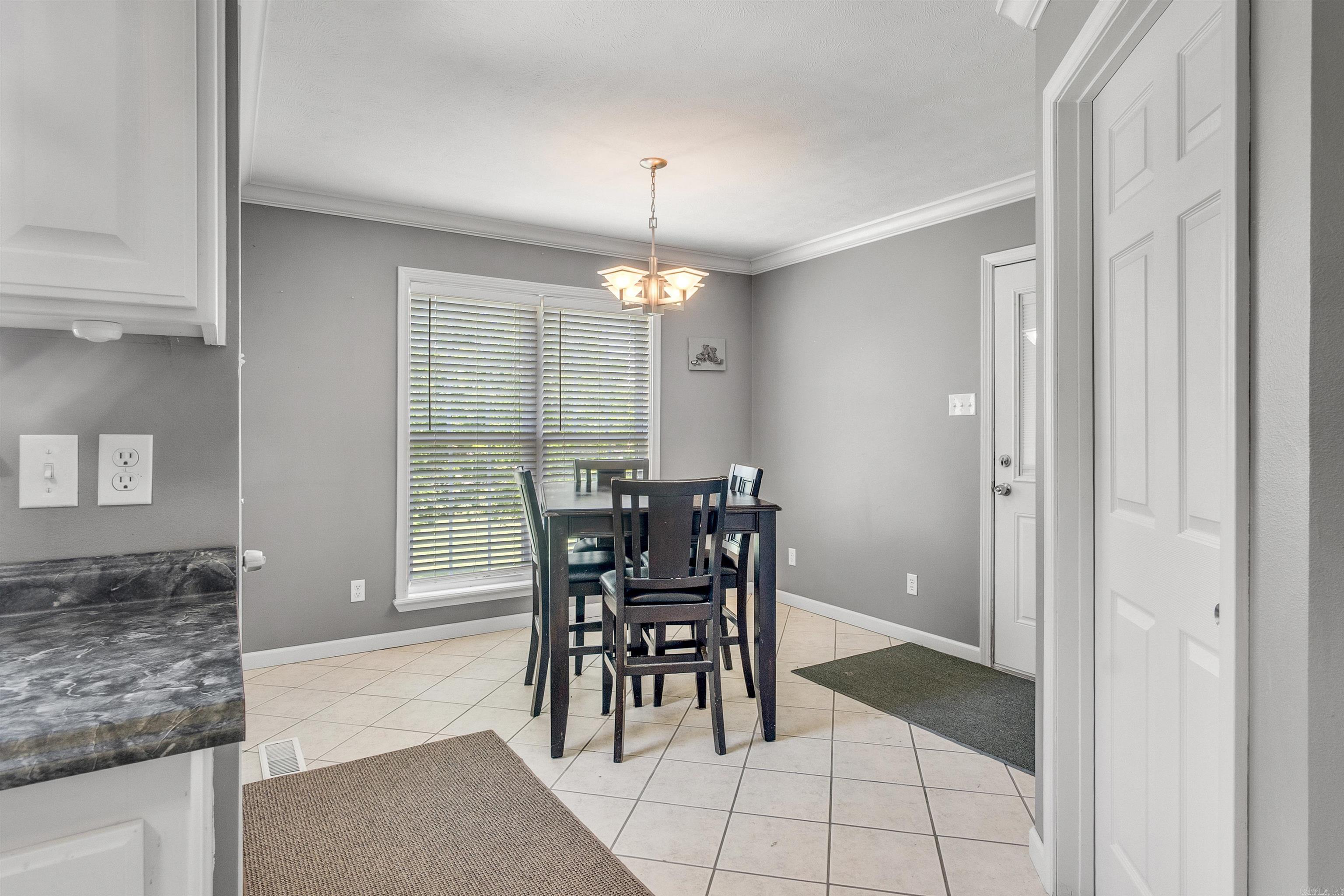 TRIPLE J ESTATES - Residential