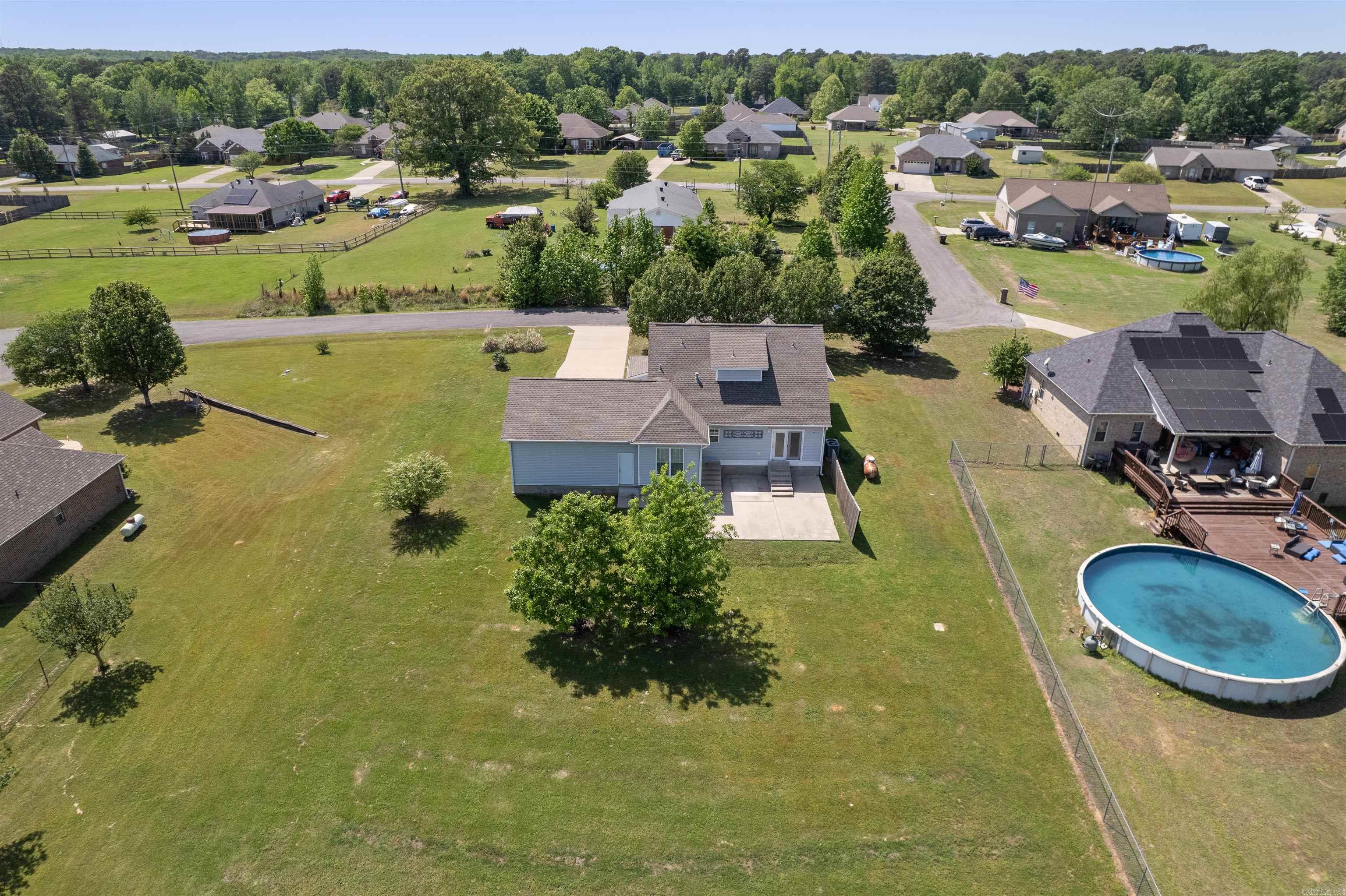 TRIPLE J ESTATES - Residential