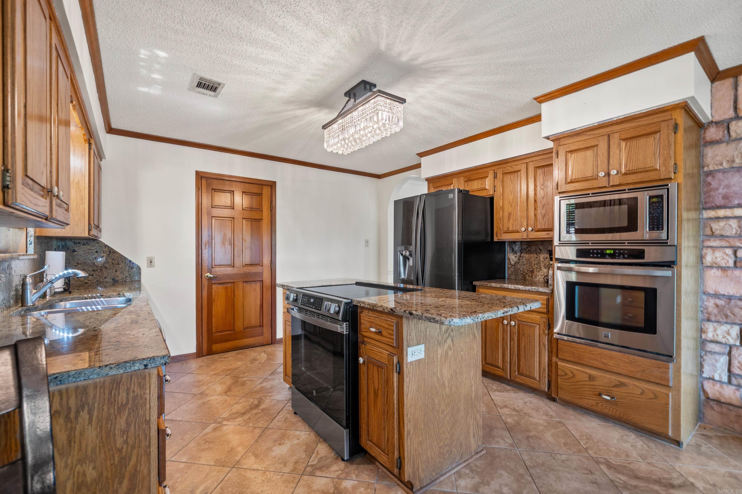 Driftwood Point - Residential