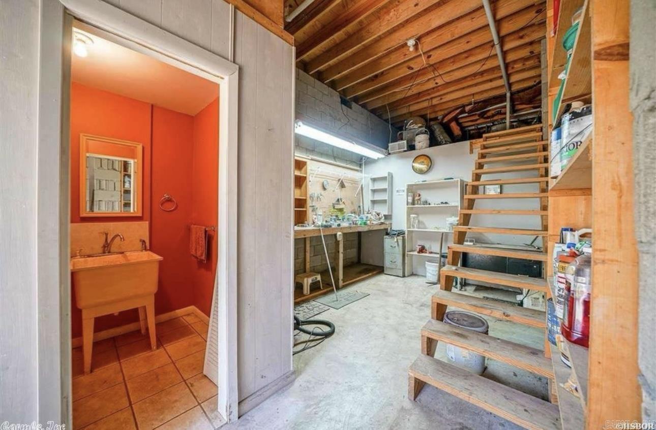 Driftwood Point - Residential