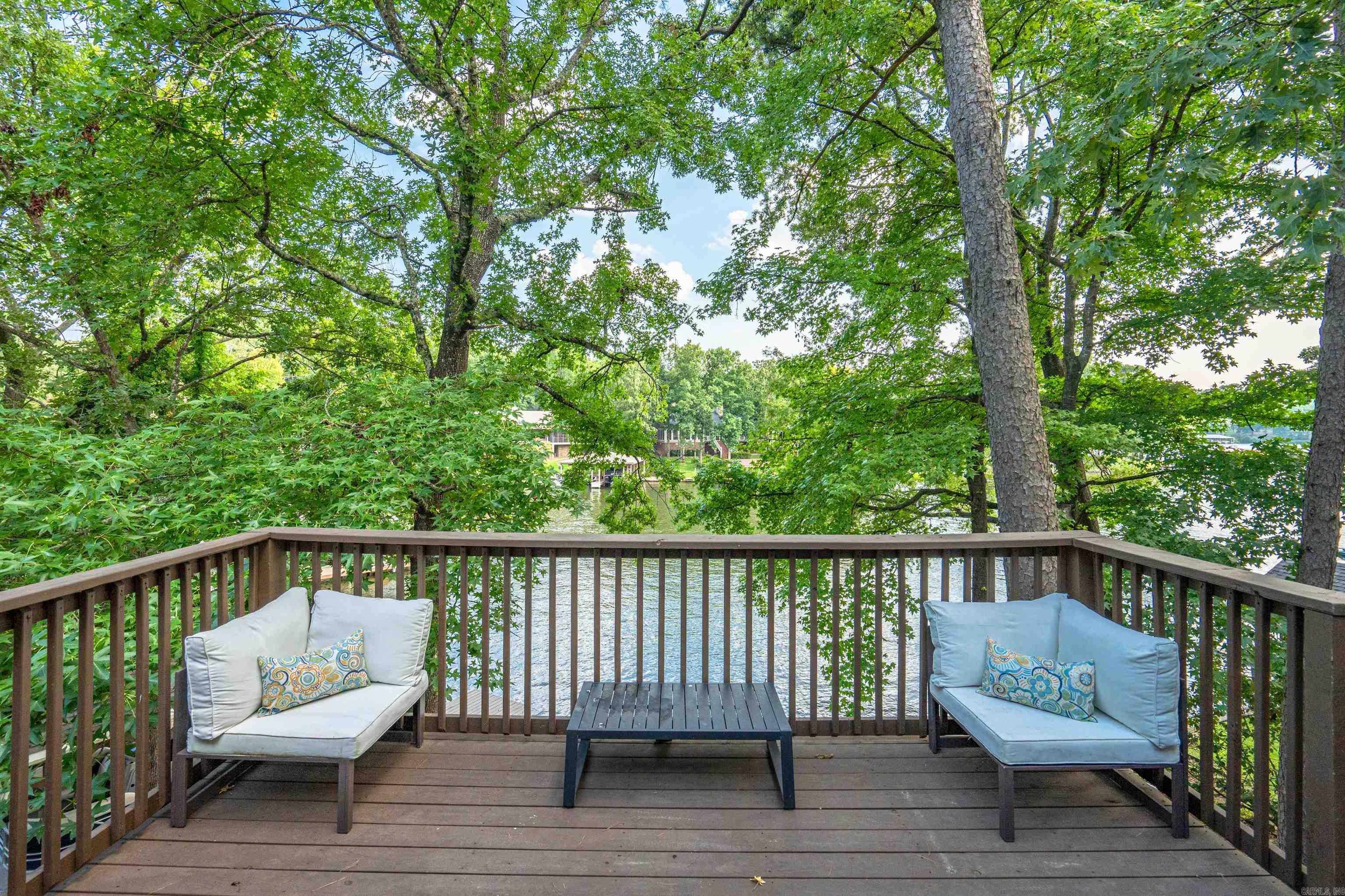 Driftwood Point - Residential