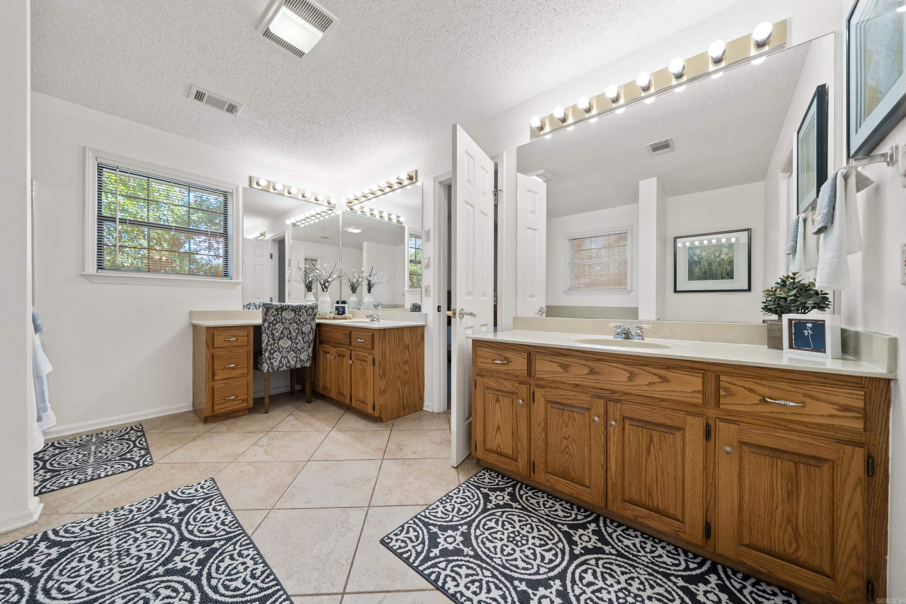 Driftwood Point - Residential