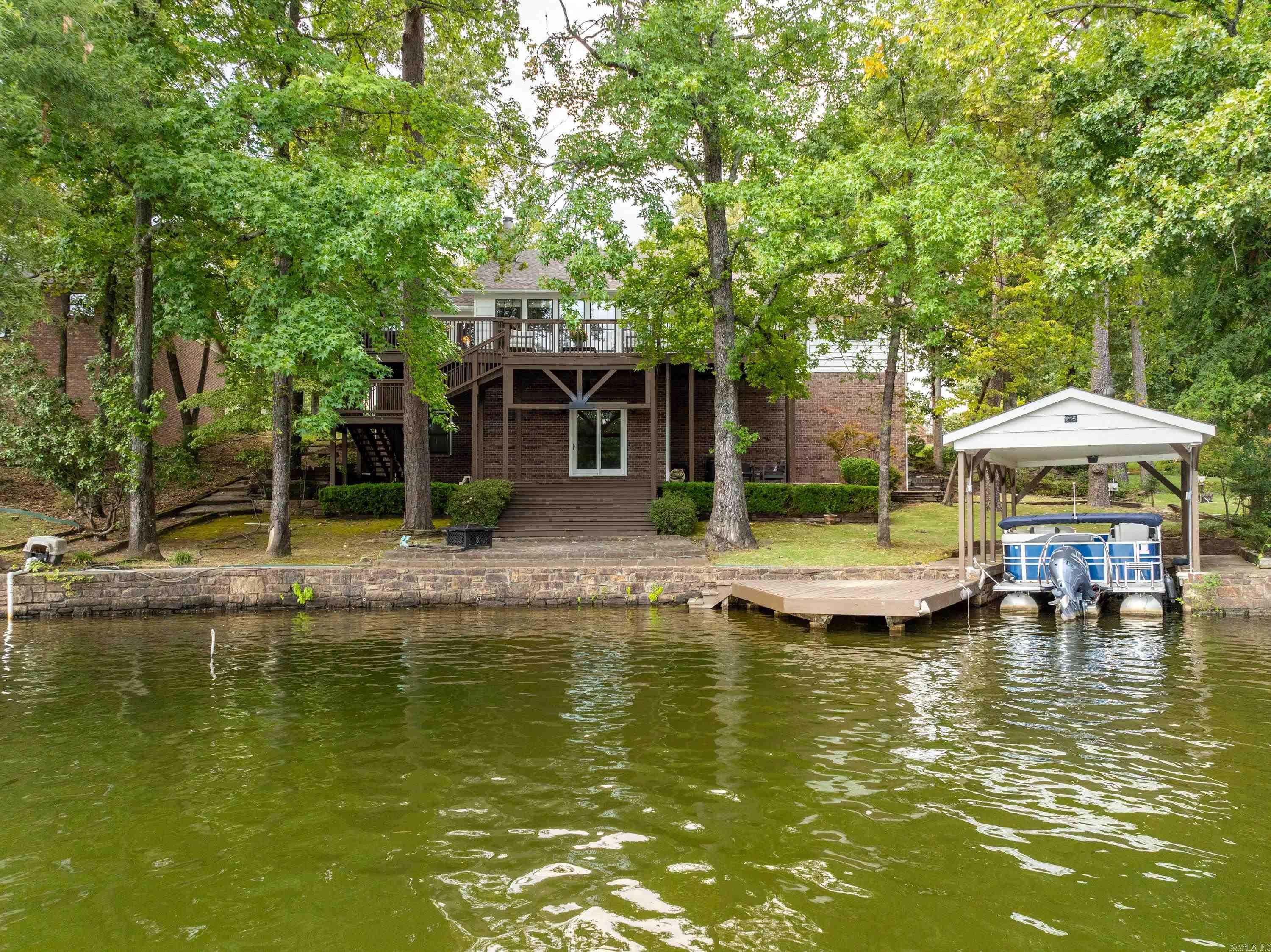 Driftwood Point - Residential