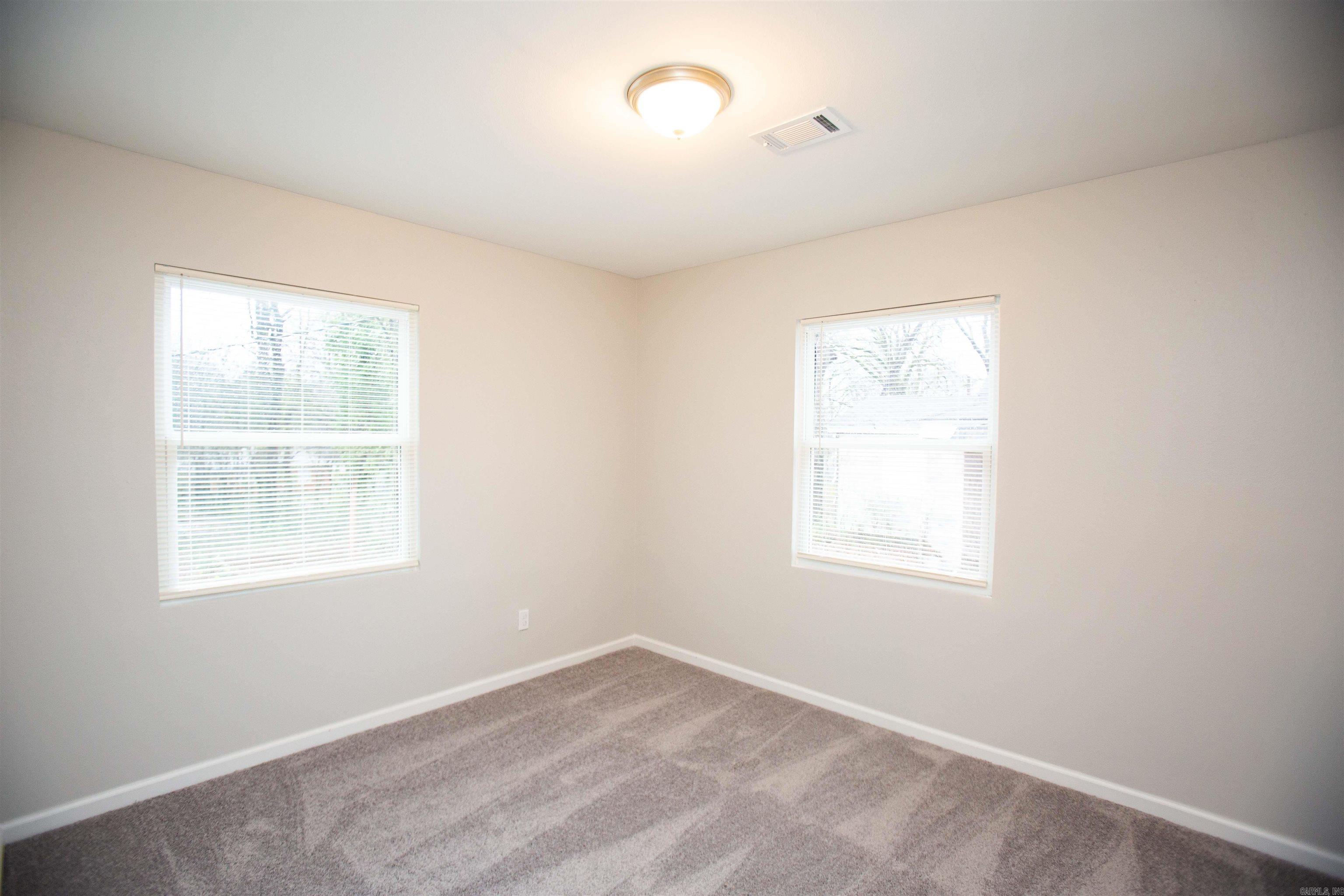 Kinsworthy & Henderson - Residential Lease