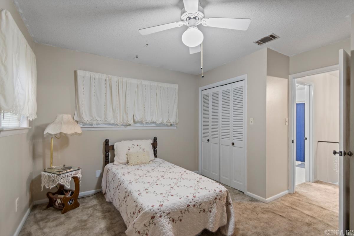FORREST HILL - Residential