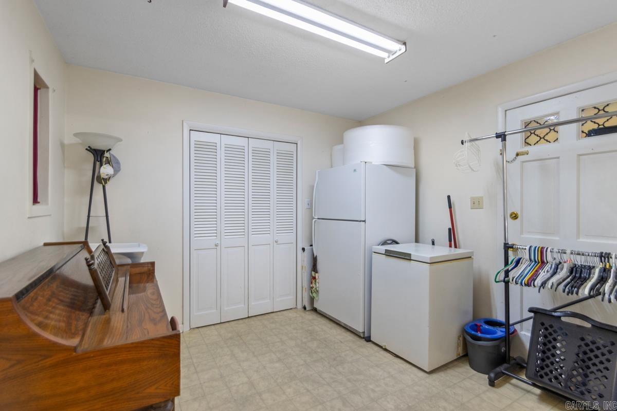 FORREST HILL - Residential