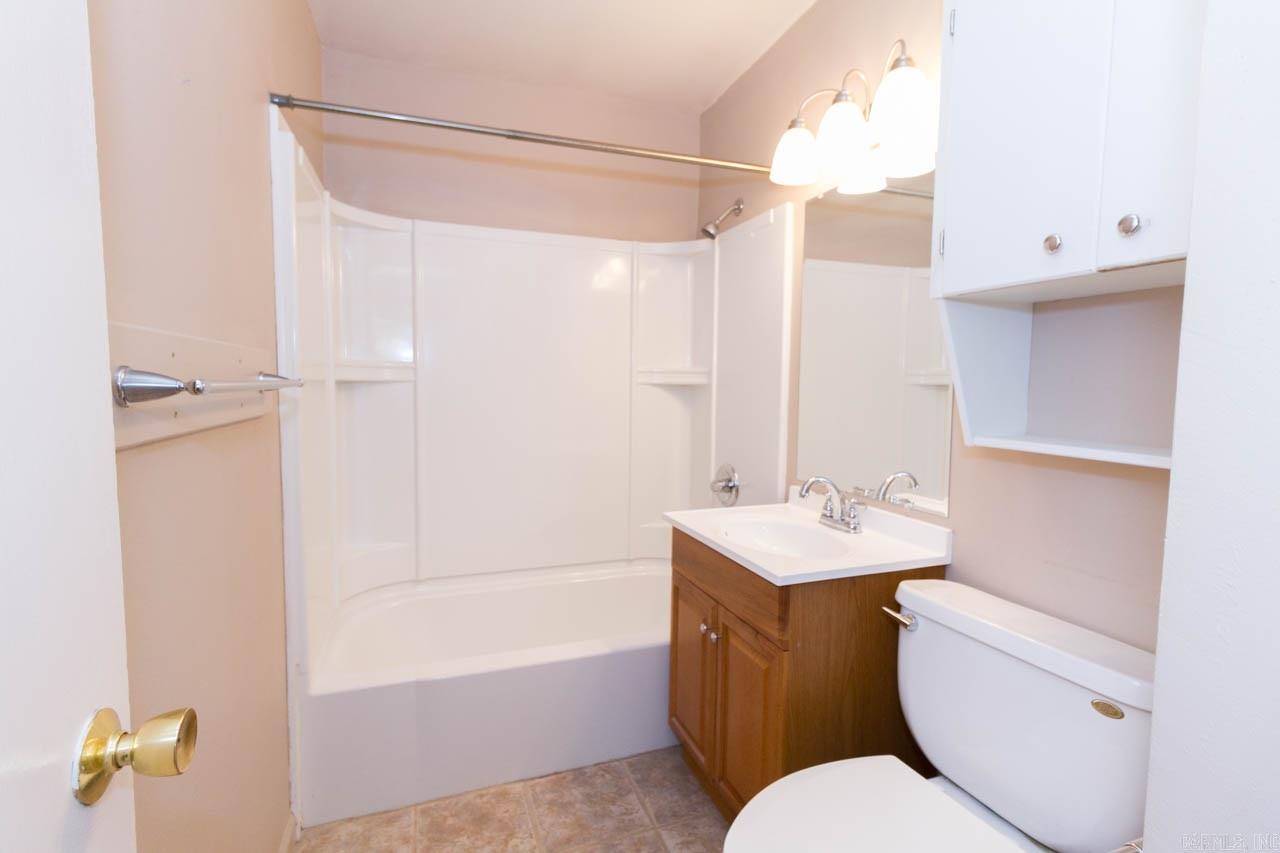 Oak View Replat - Residential Lease