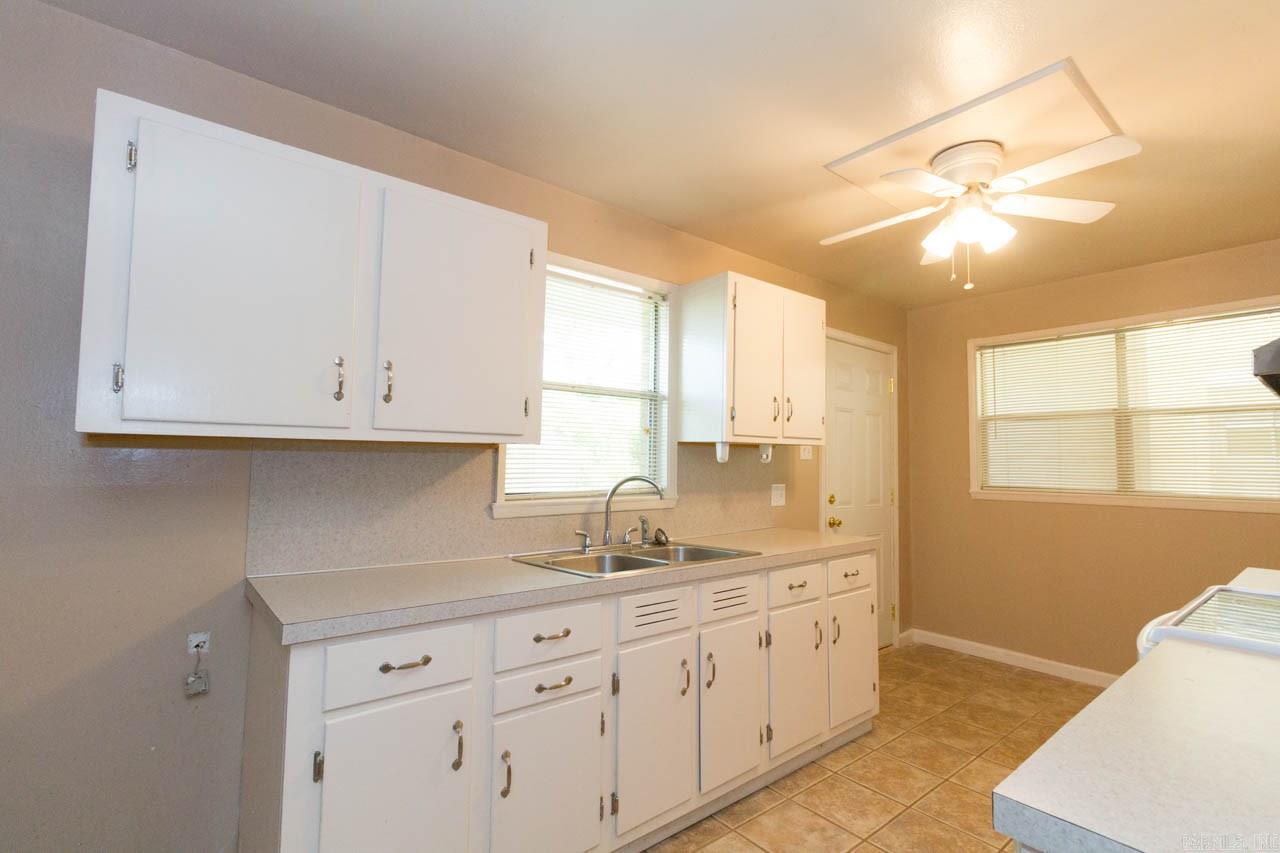 Oak View Replat - Residential Lease