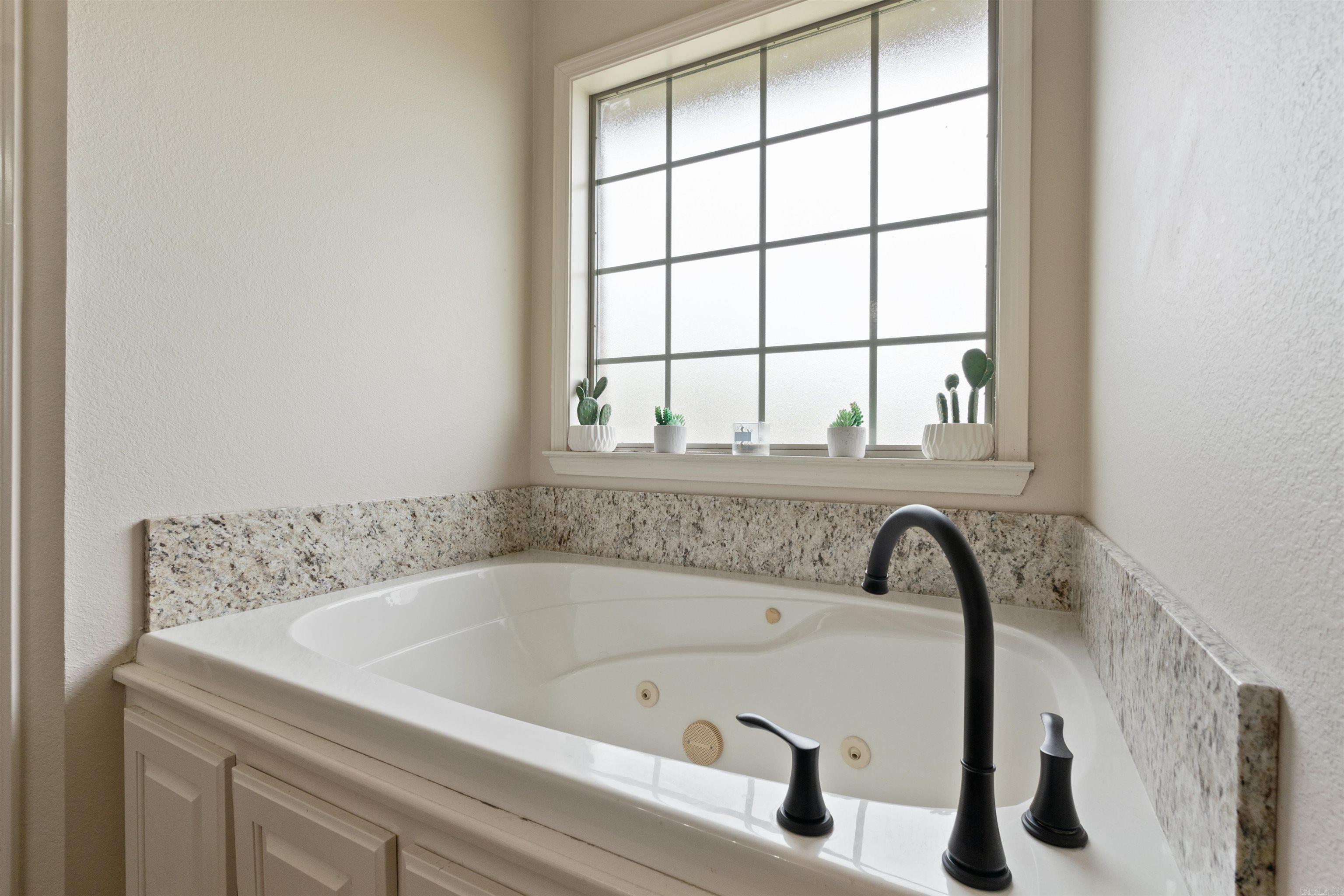 HUNTER HEIGHTS - Residential