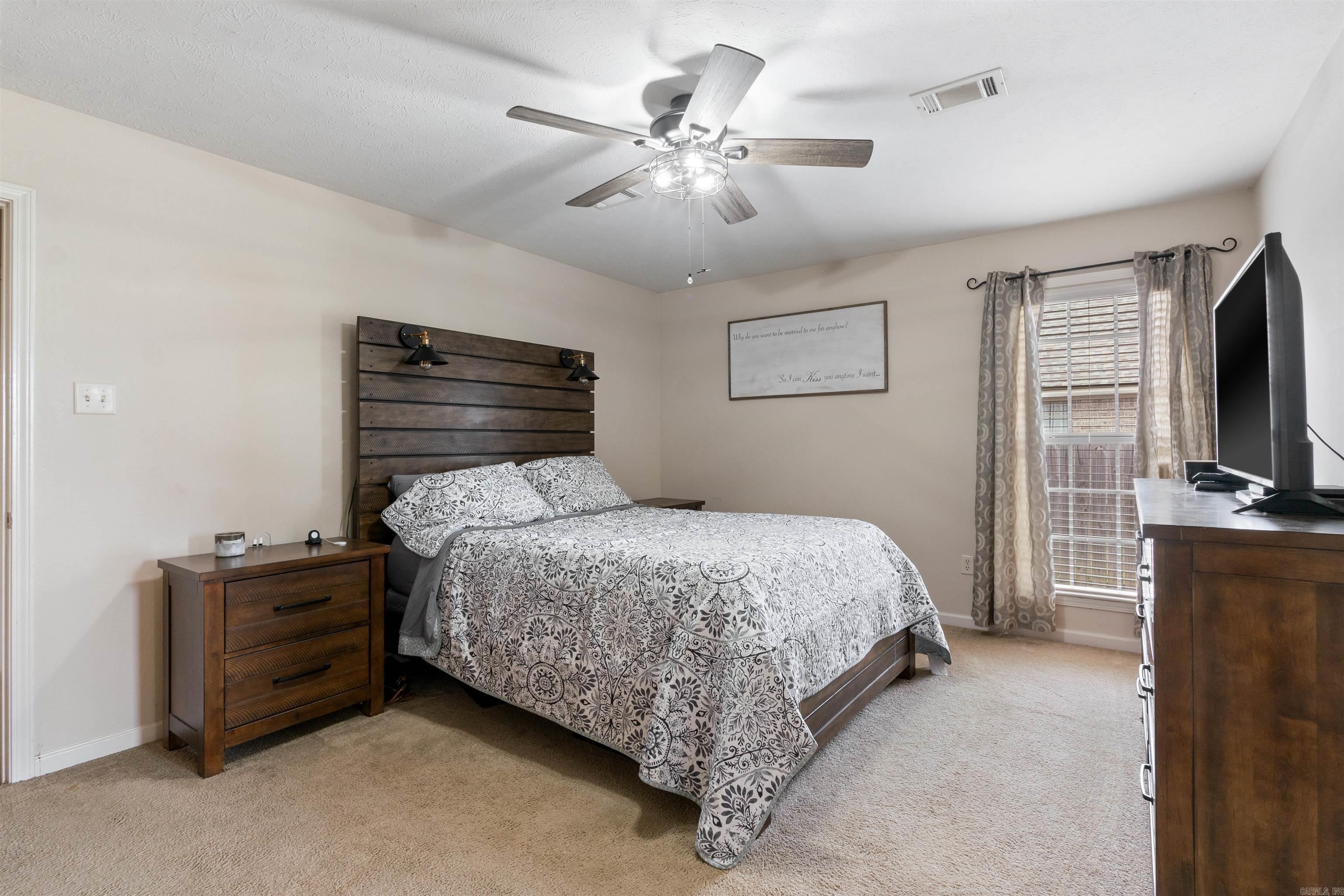 HUNTER HEIGHTS - Residential