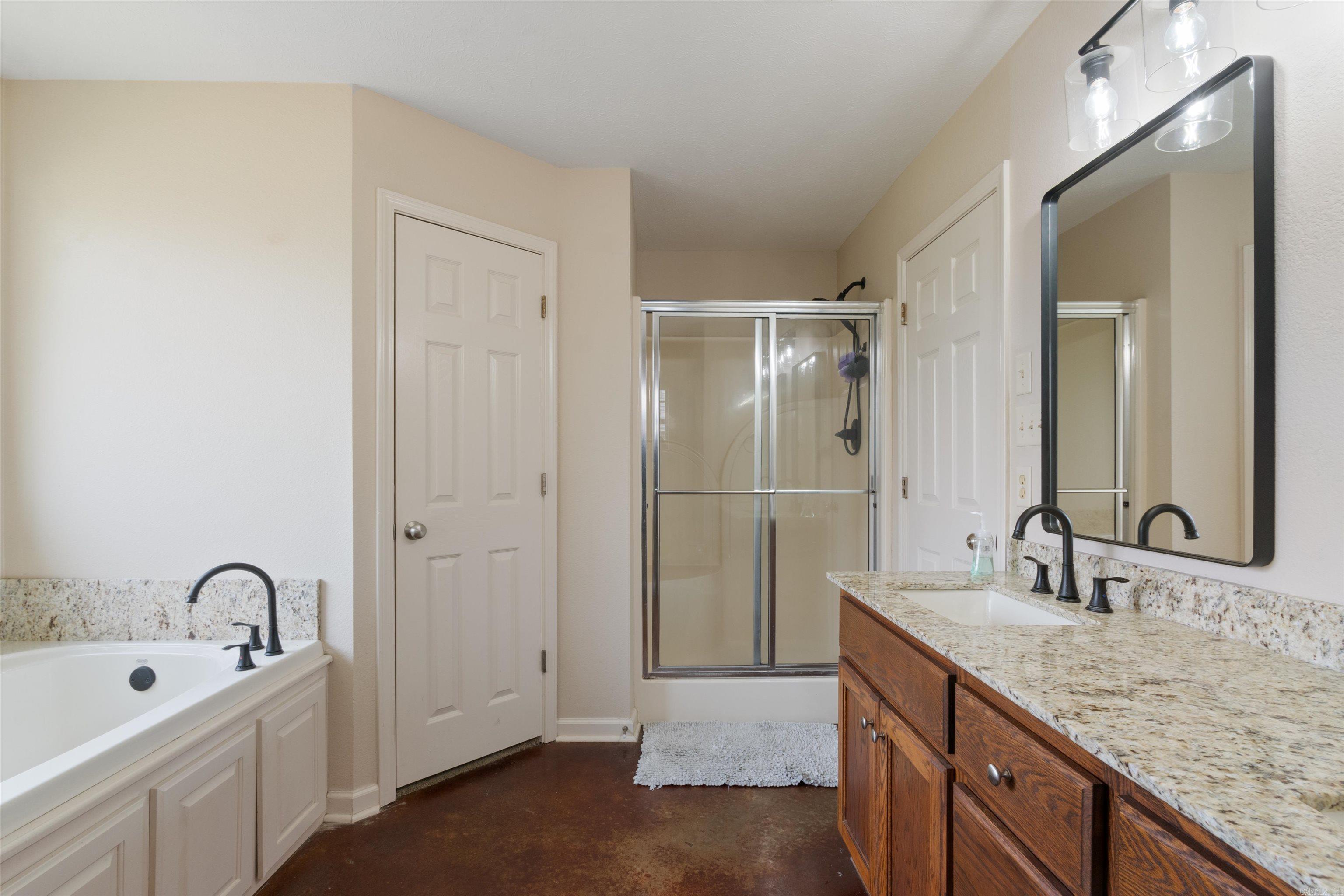 HUNTER HEIGHTS - Residential