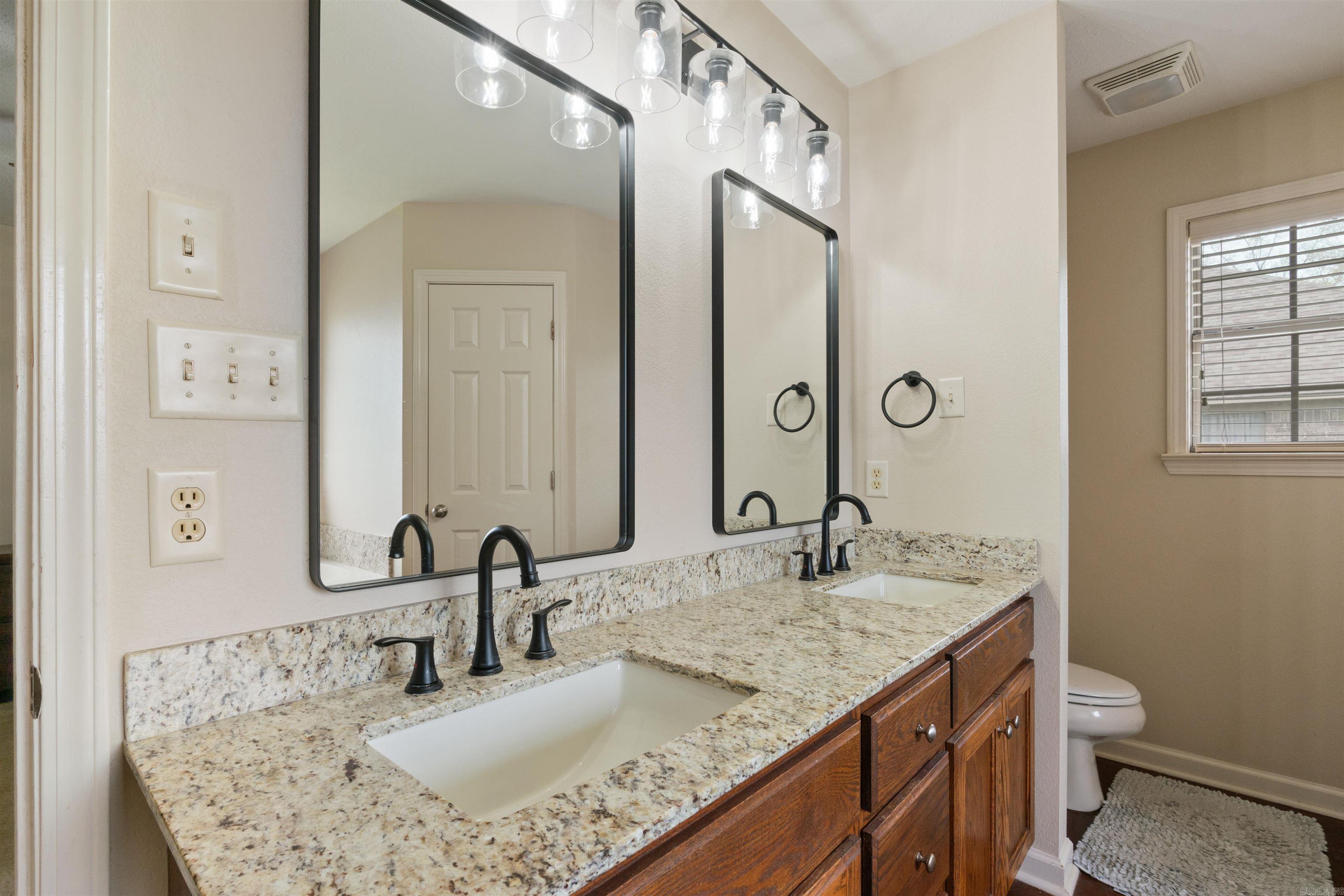 HUNTER HEIGHTS - Residential