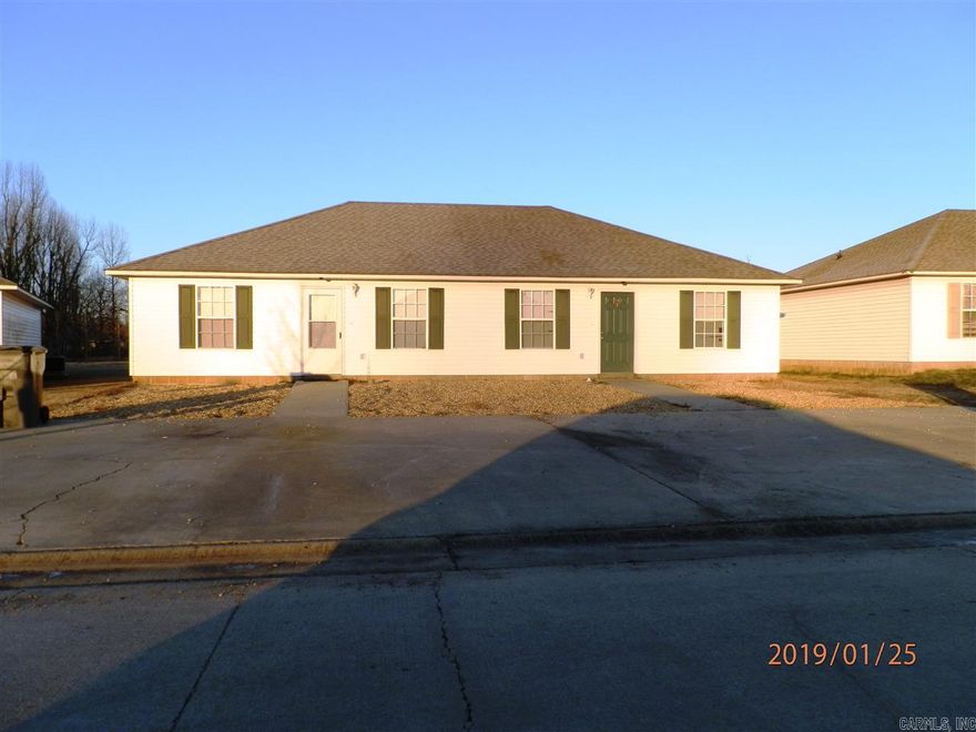 This nice duplex is located on a "no outlet" street so through traffic isn't an issue. Close to Reynolds Park, shopping and schools. Rent includes lawn care. Unit has refrigerator, range, dishwasher, washer and dryer furnished. Tenants pay all utilities. Interested persons may submit an application and pay non-refundable application fee at listing office.