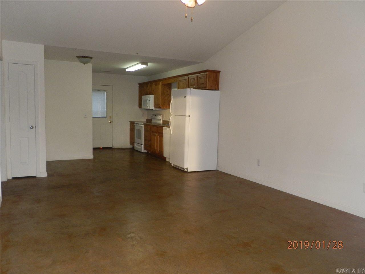 Reynolds Park Place - Residential Lease