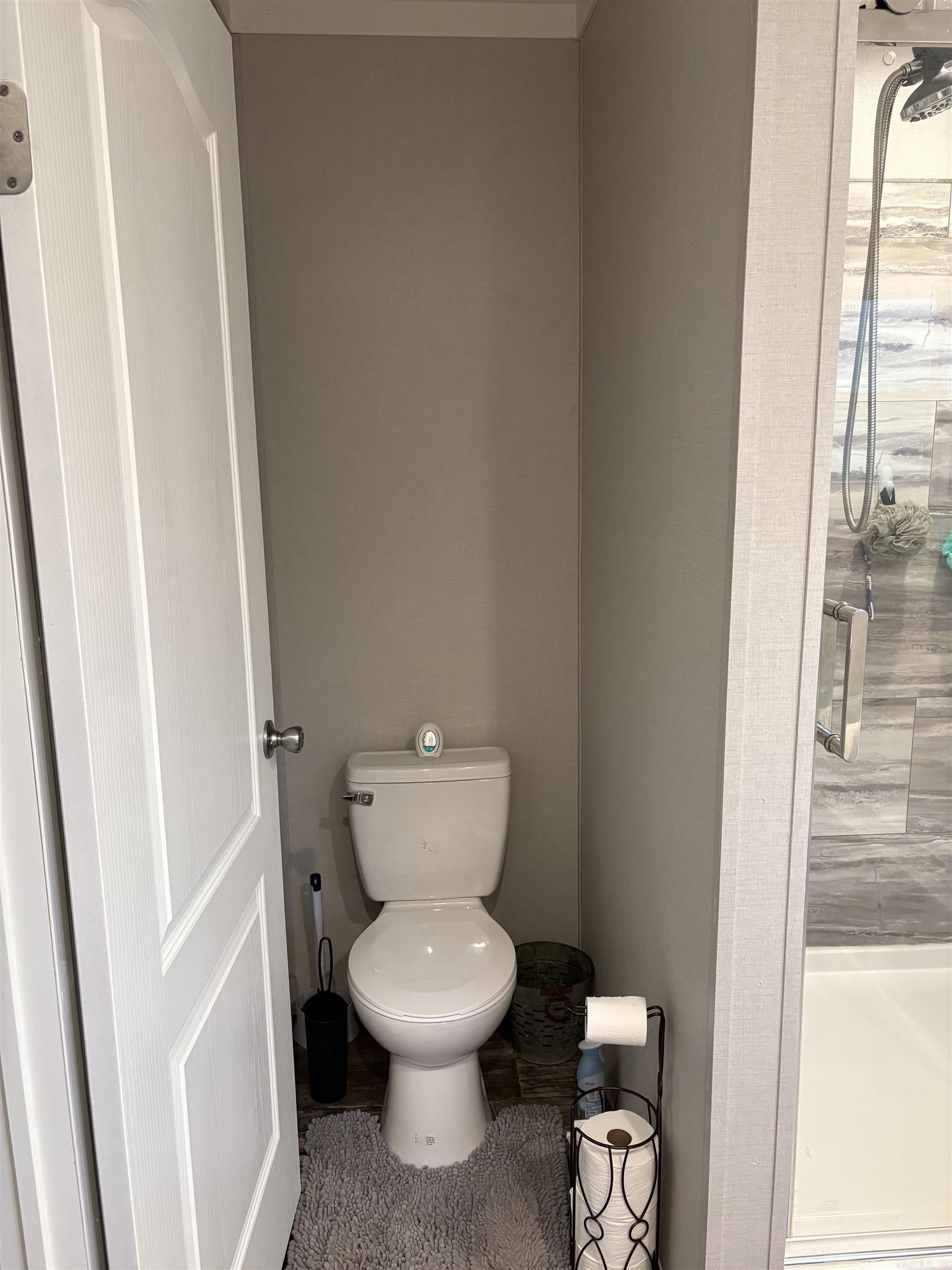 MC BRYDE ACRES - Residential