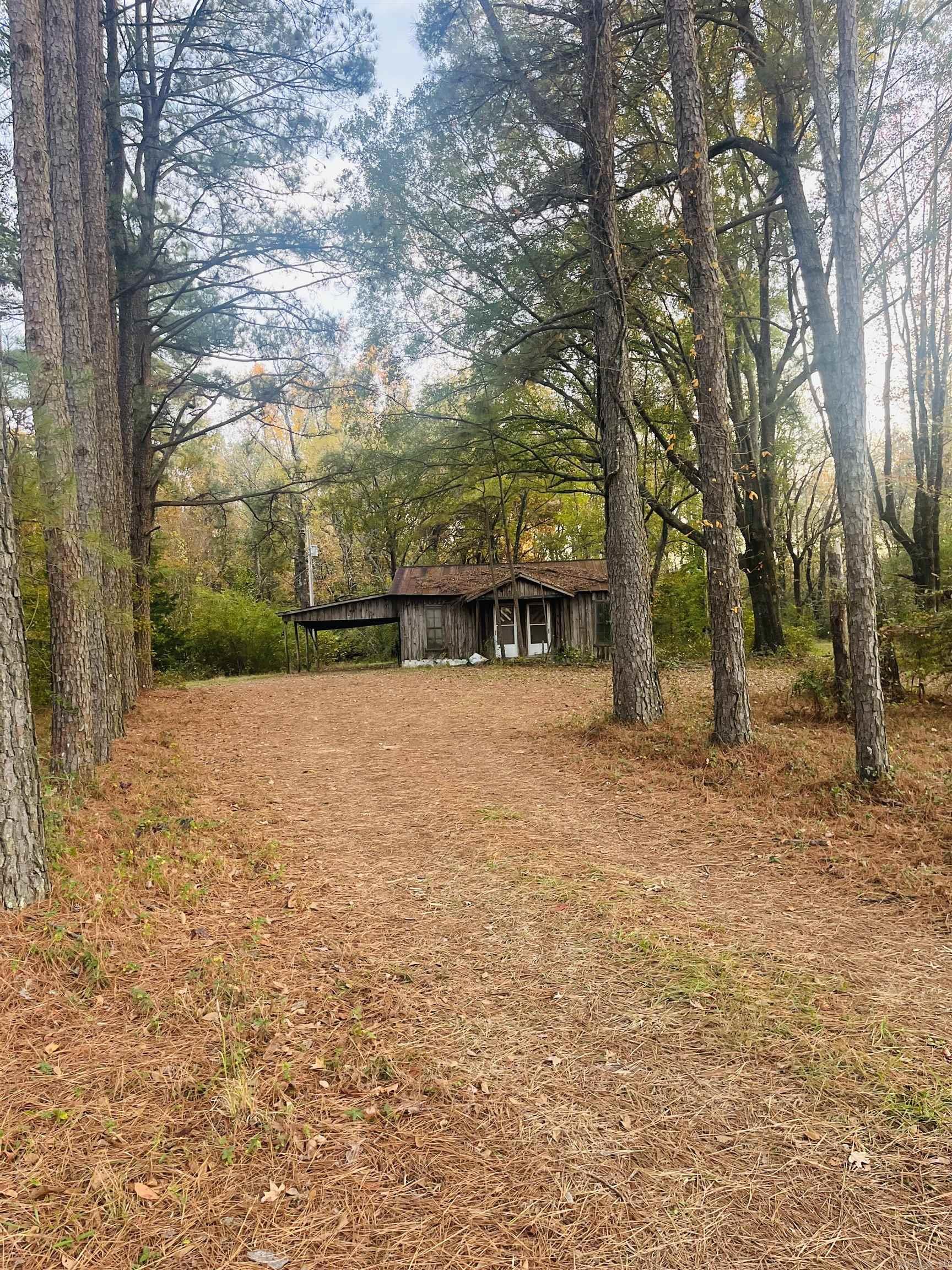 Metes & Bounds - Land