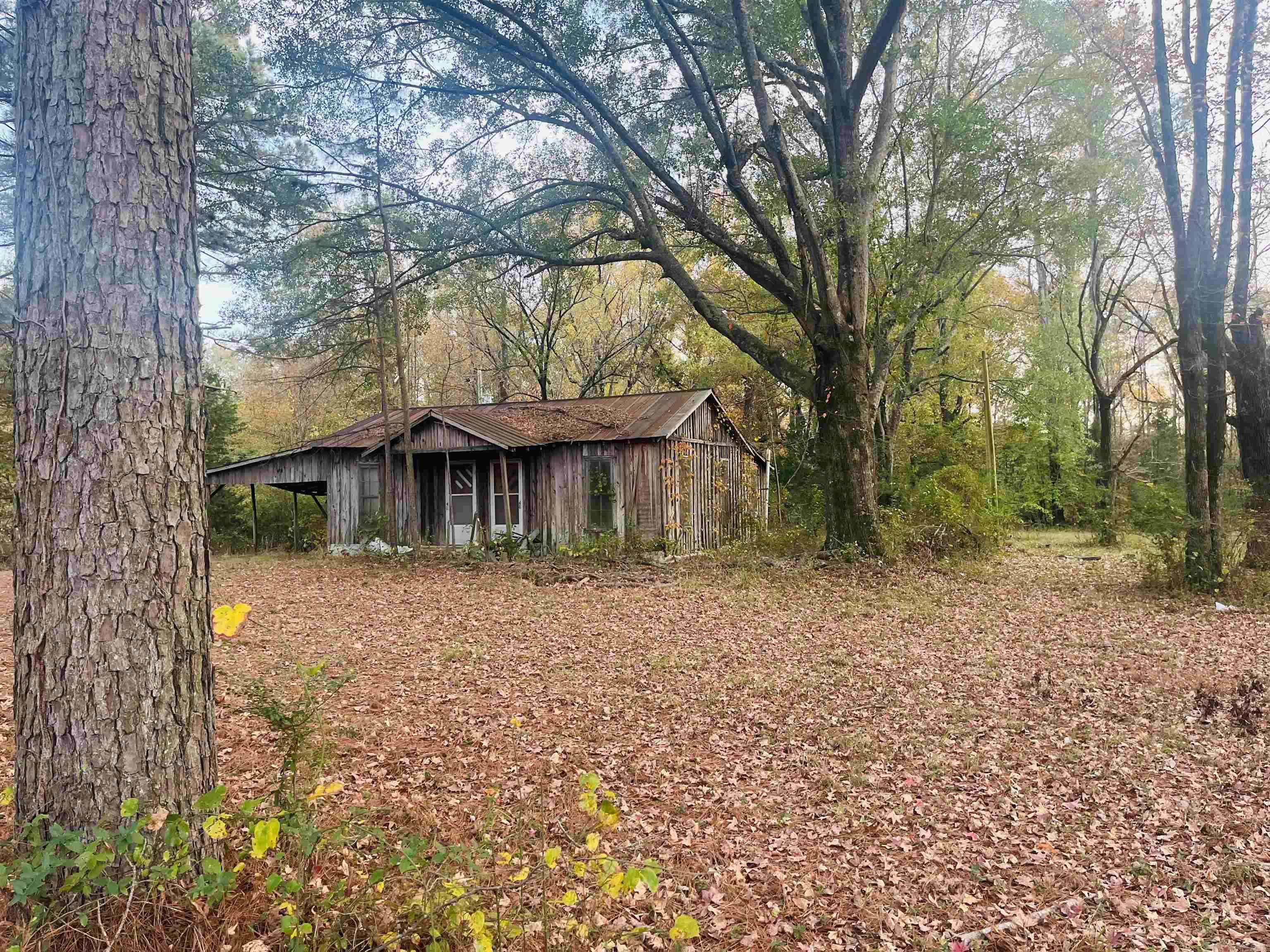 Metes & Bounds - Land