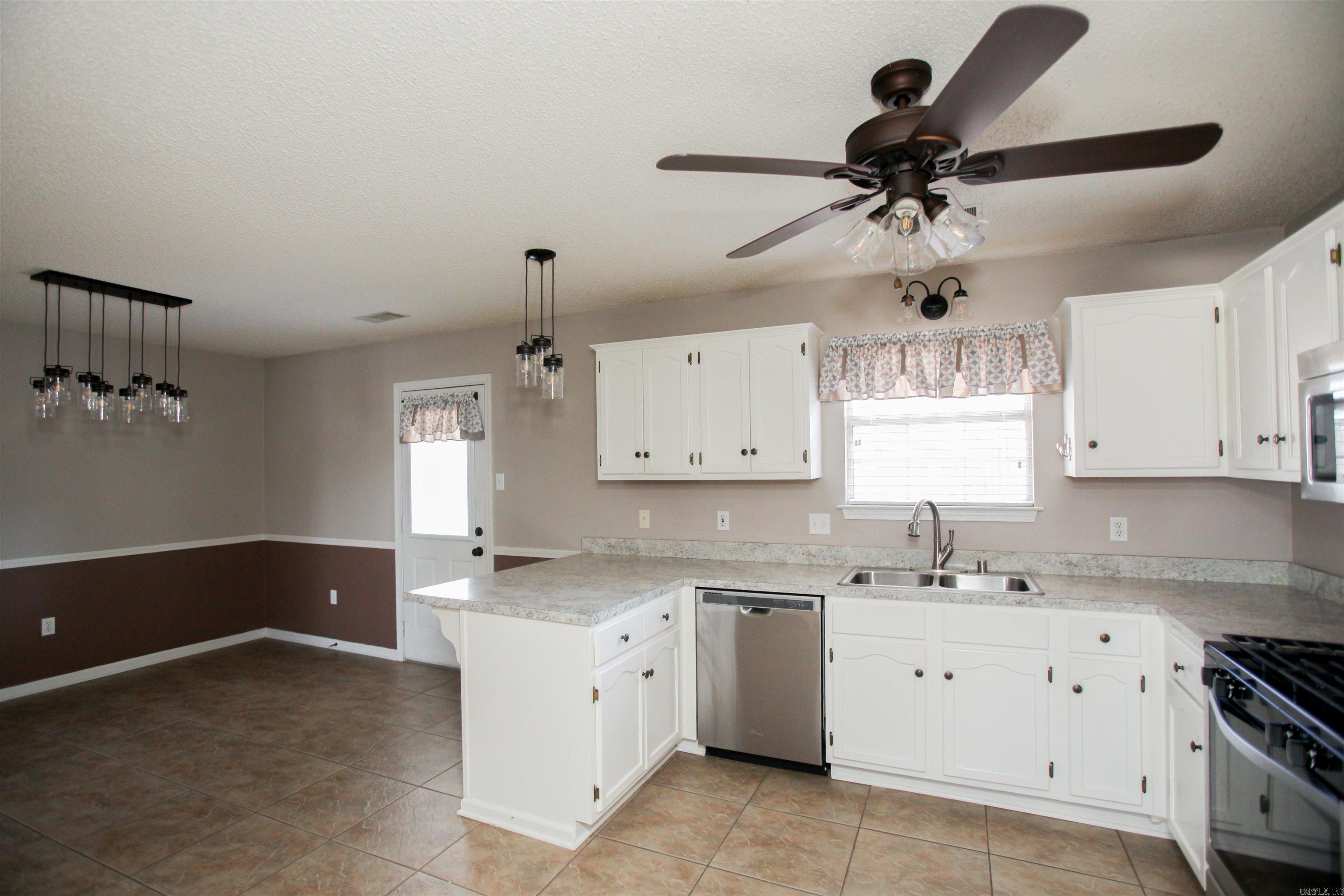 Cedar Ridge Estates - Residential Lease