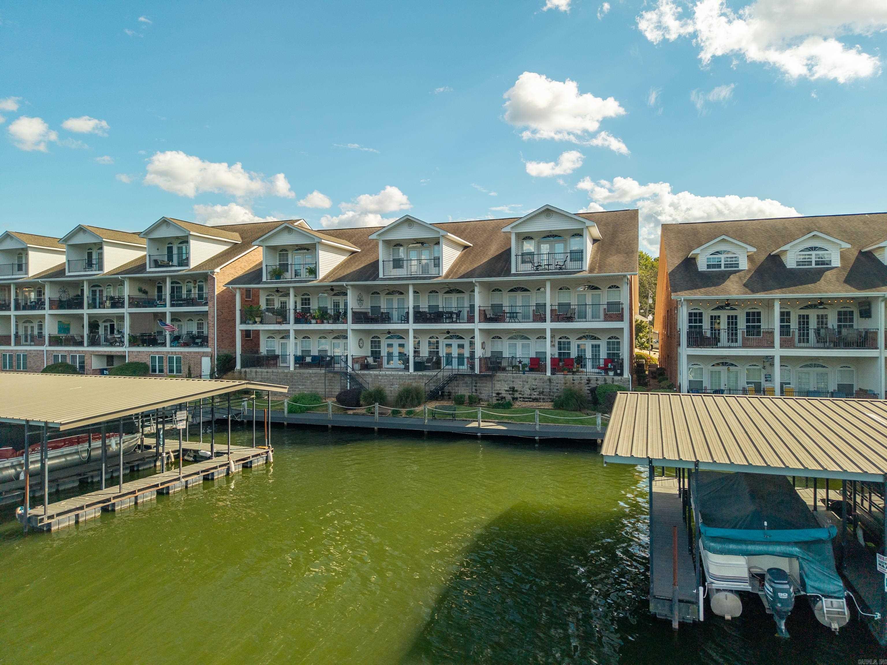 Lakeland Harbor Phase 1 - Residential