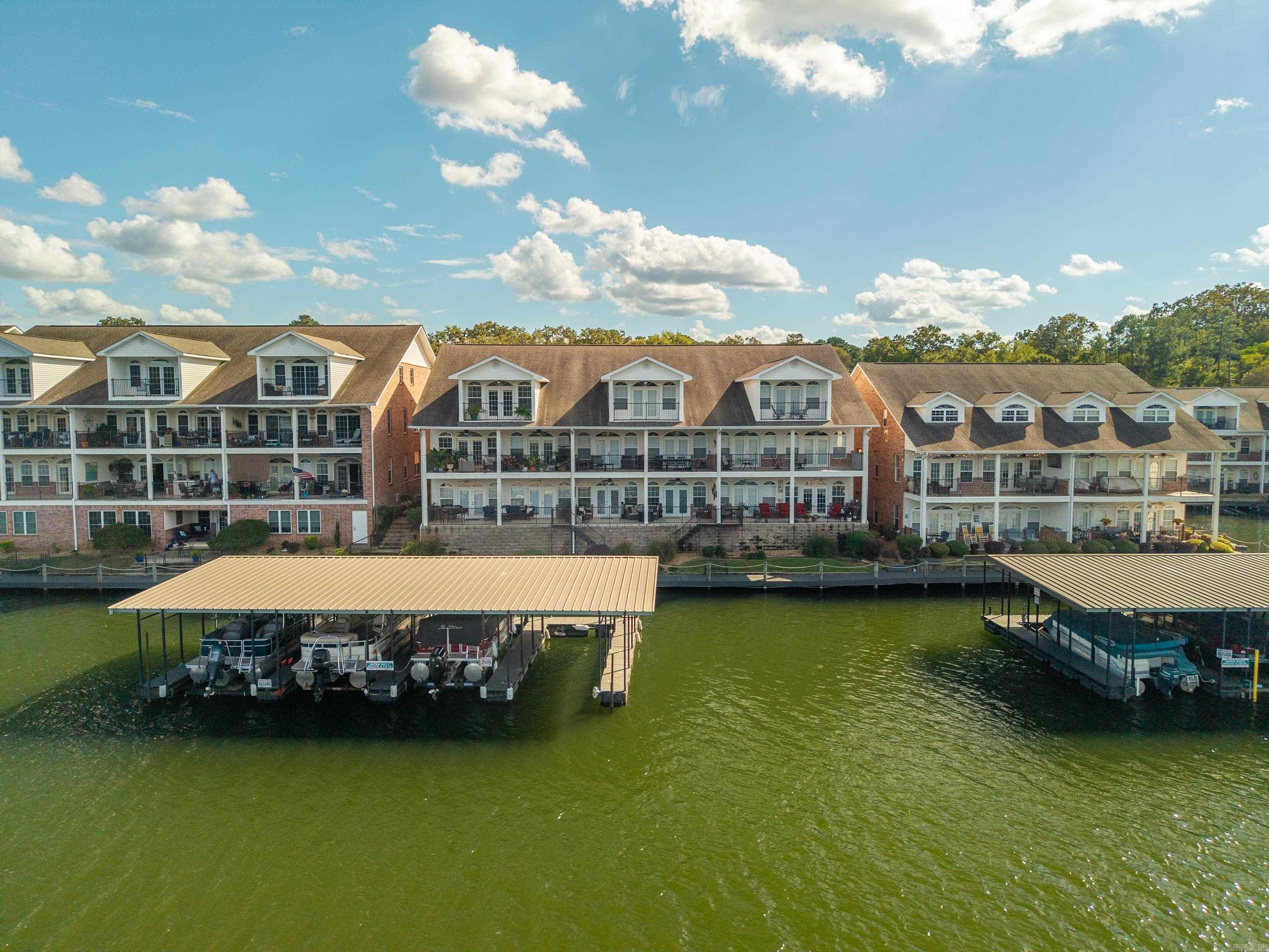 Lakeland Harbor Phase 1 - Residential