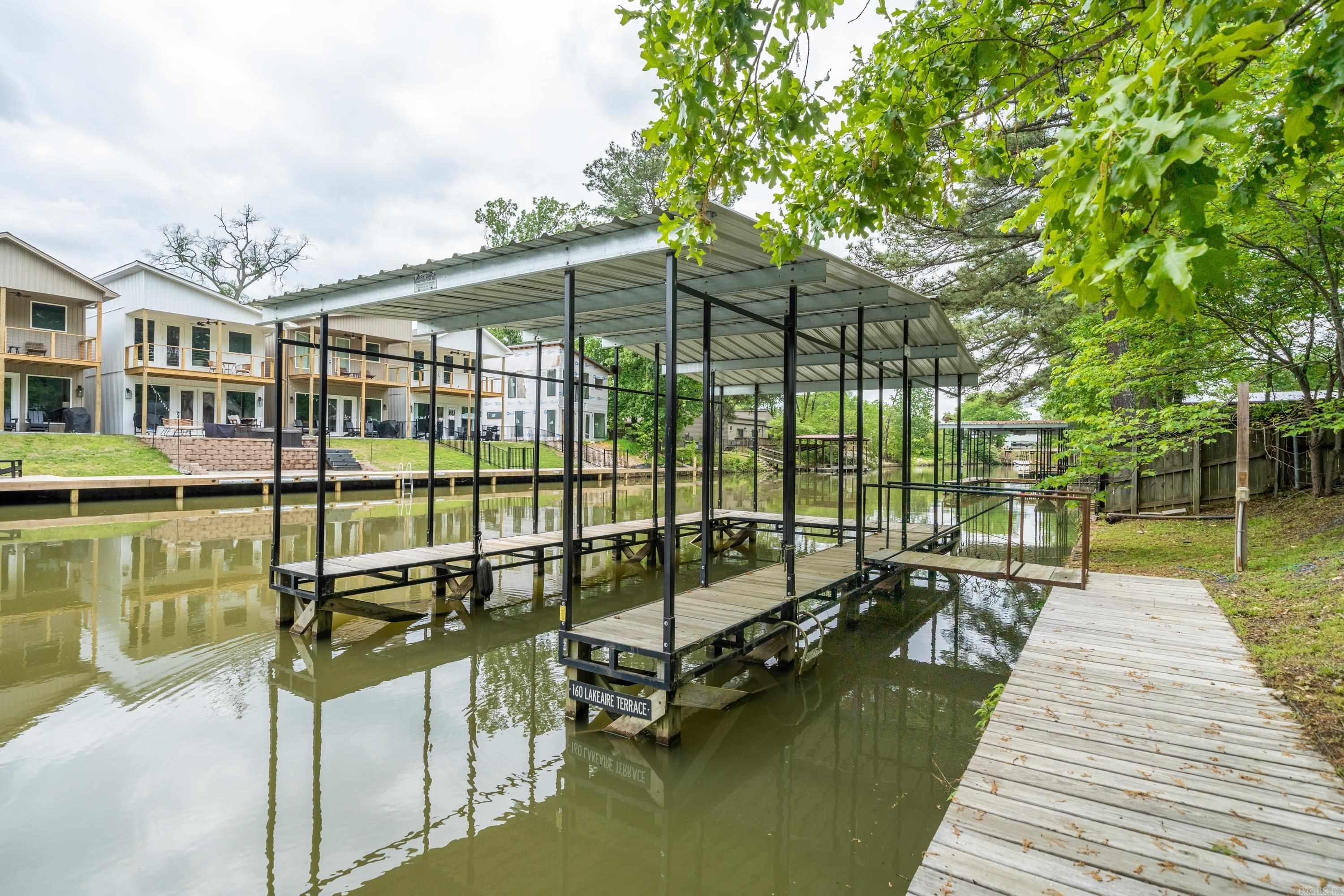 Lake Aire - Residential