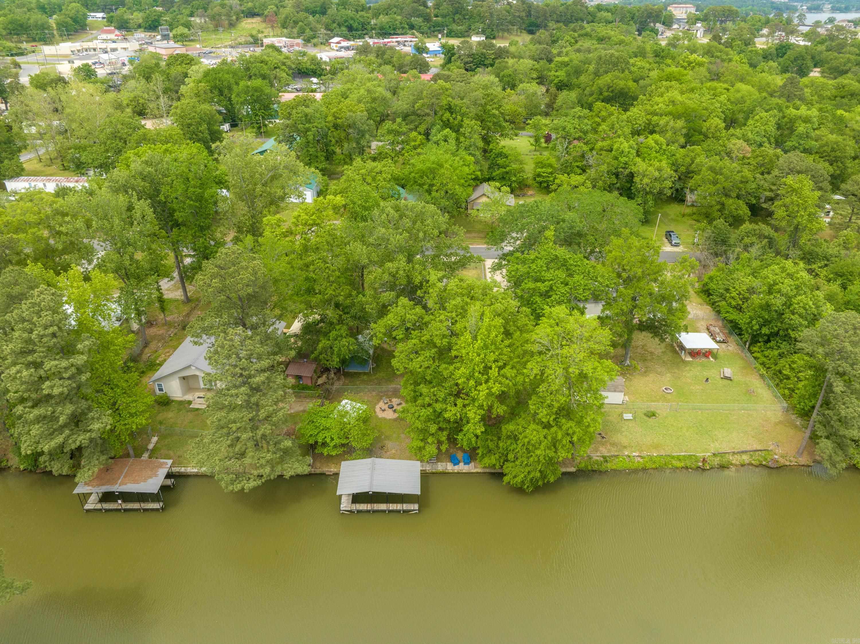 Lake Aire - Residential