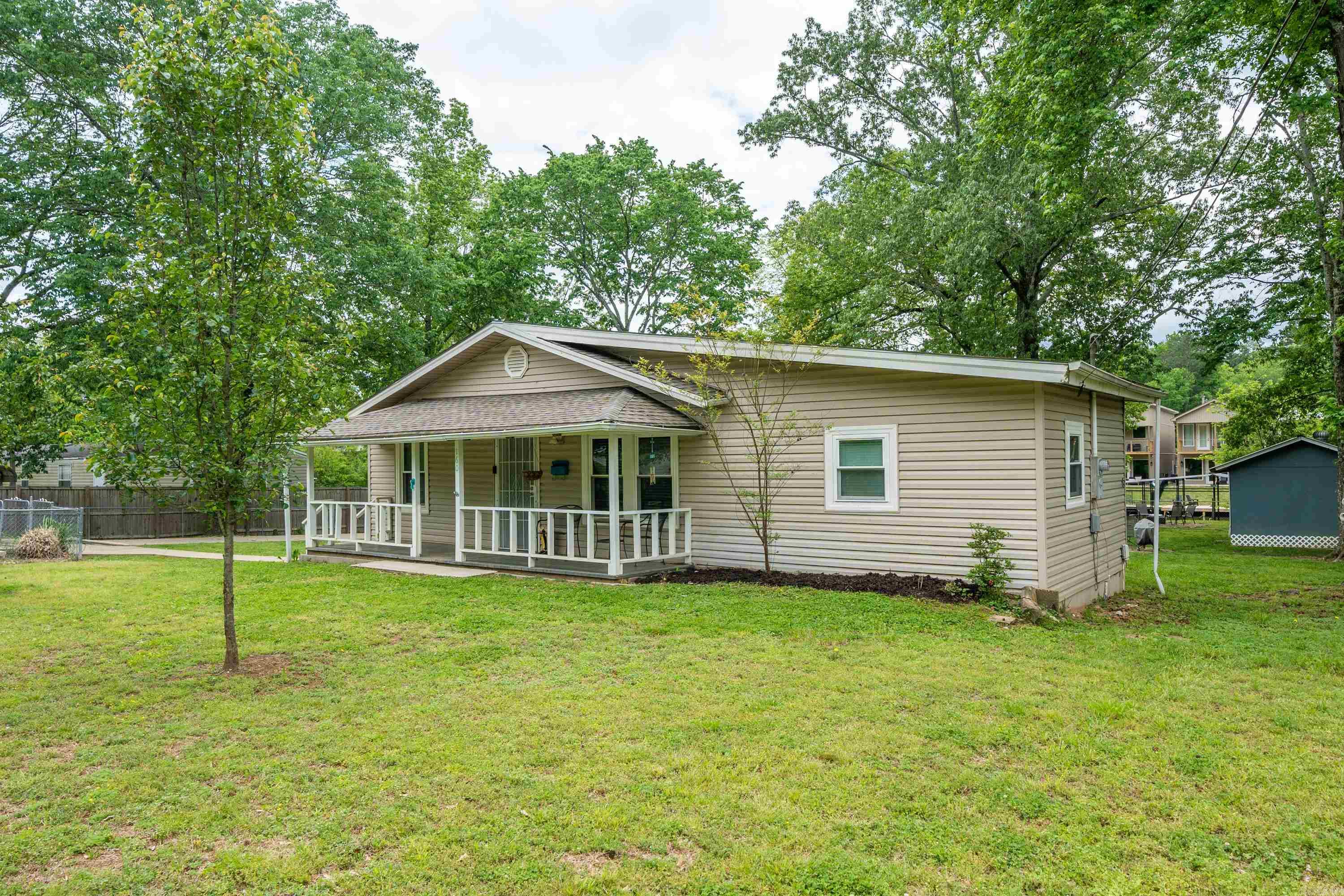 Lake Aire - Residential