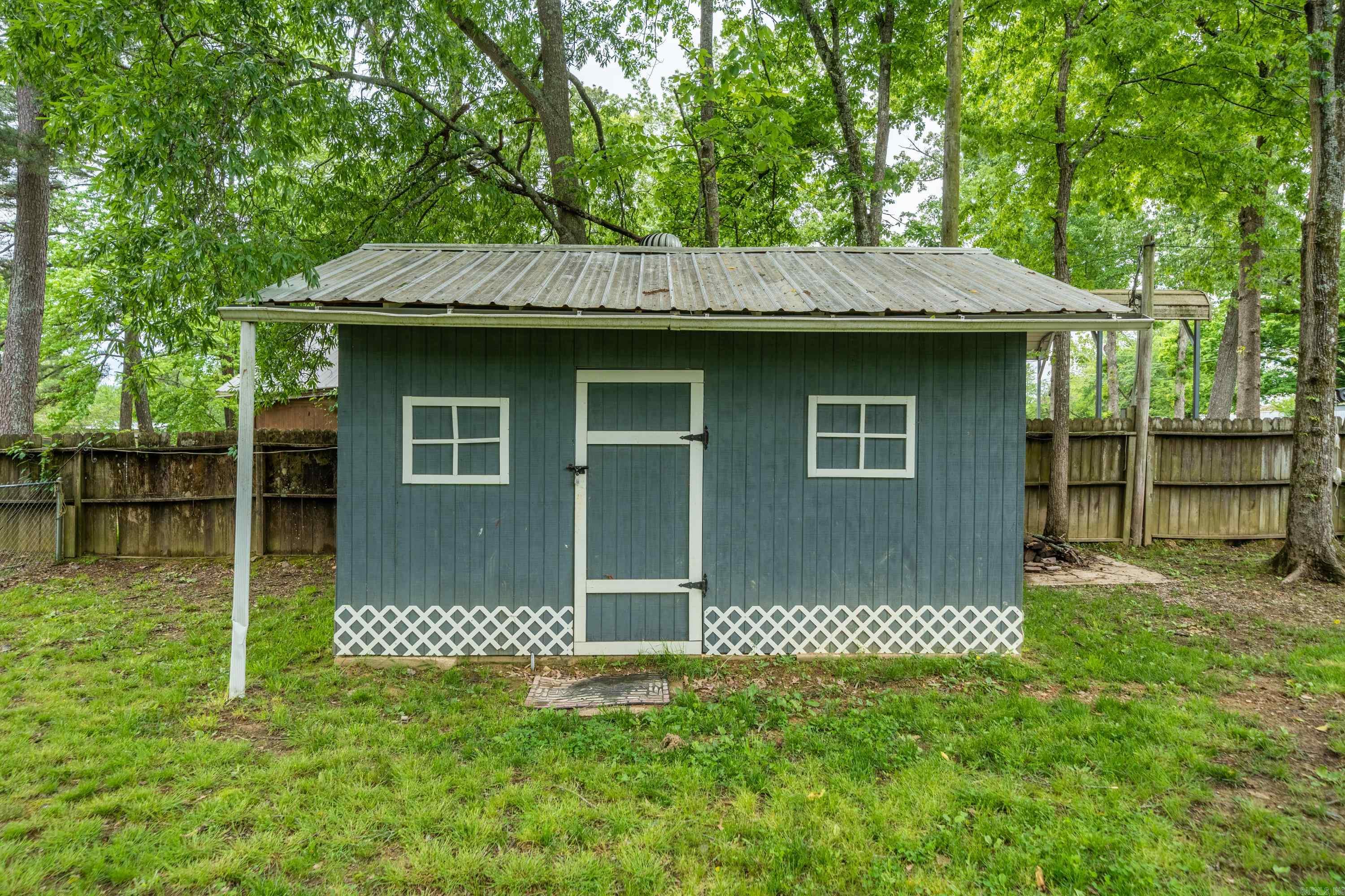 Lake Aire - Residential