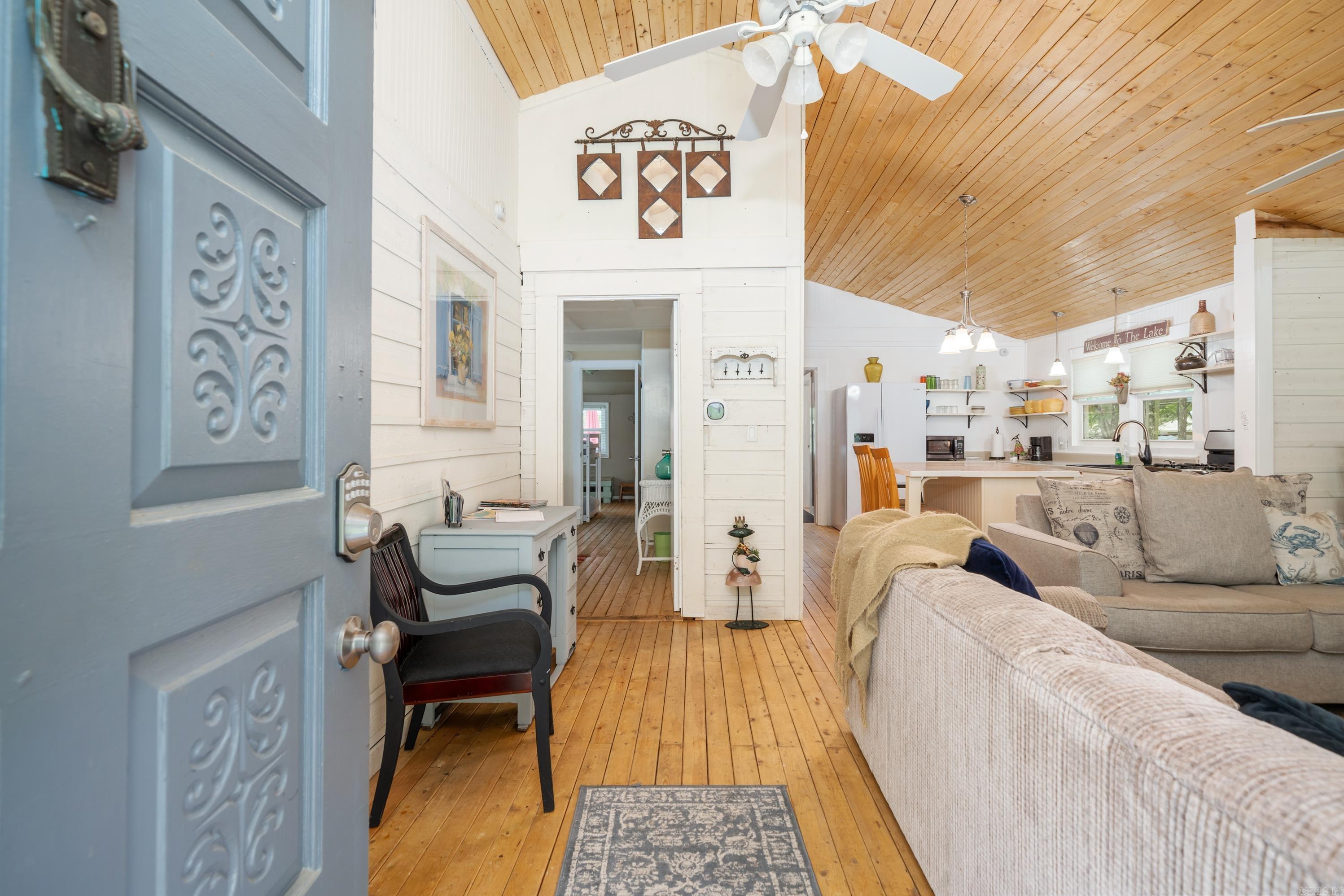 Lake Aire - Residential