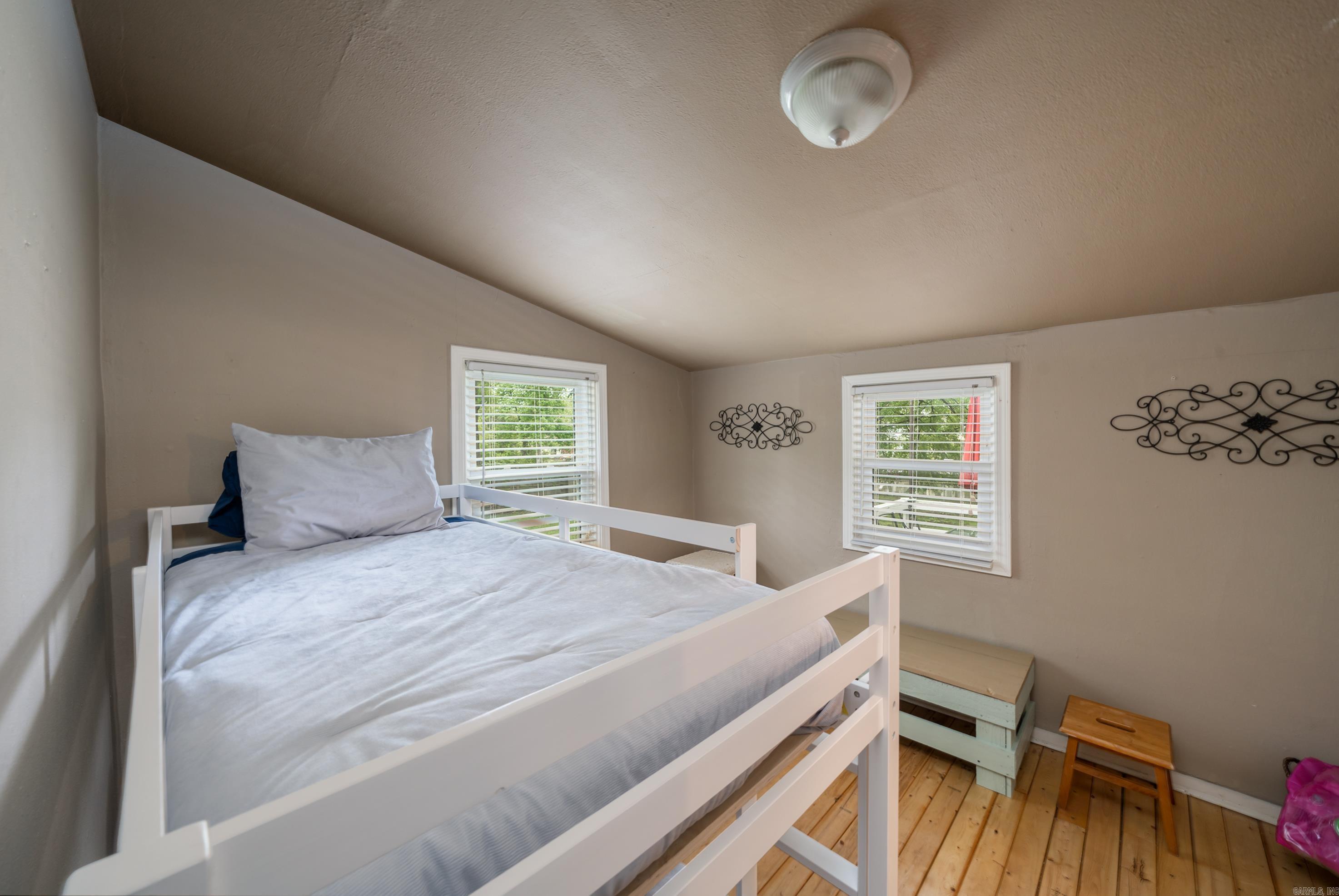 Lake Aire - Residential