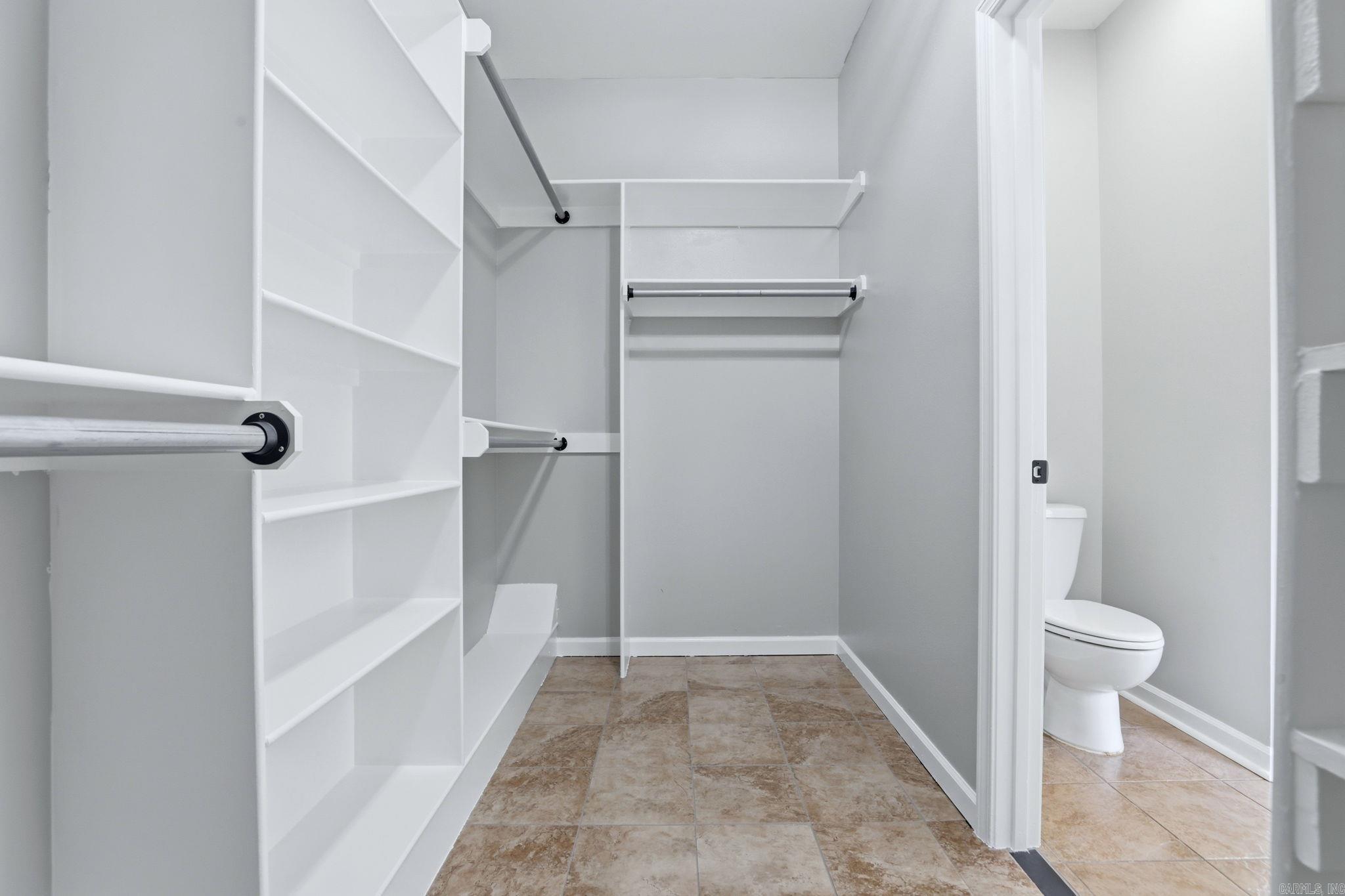 CLOVER HILL - Residential