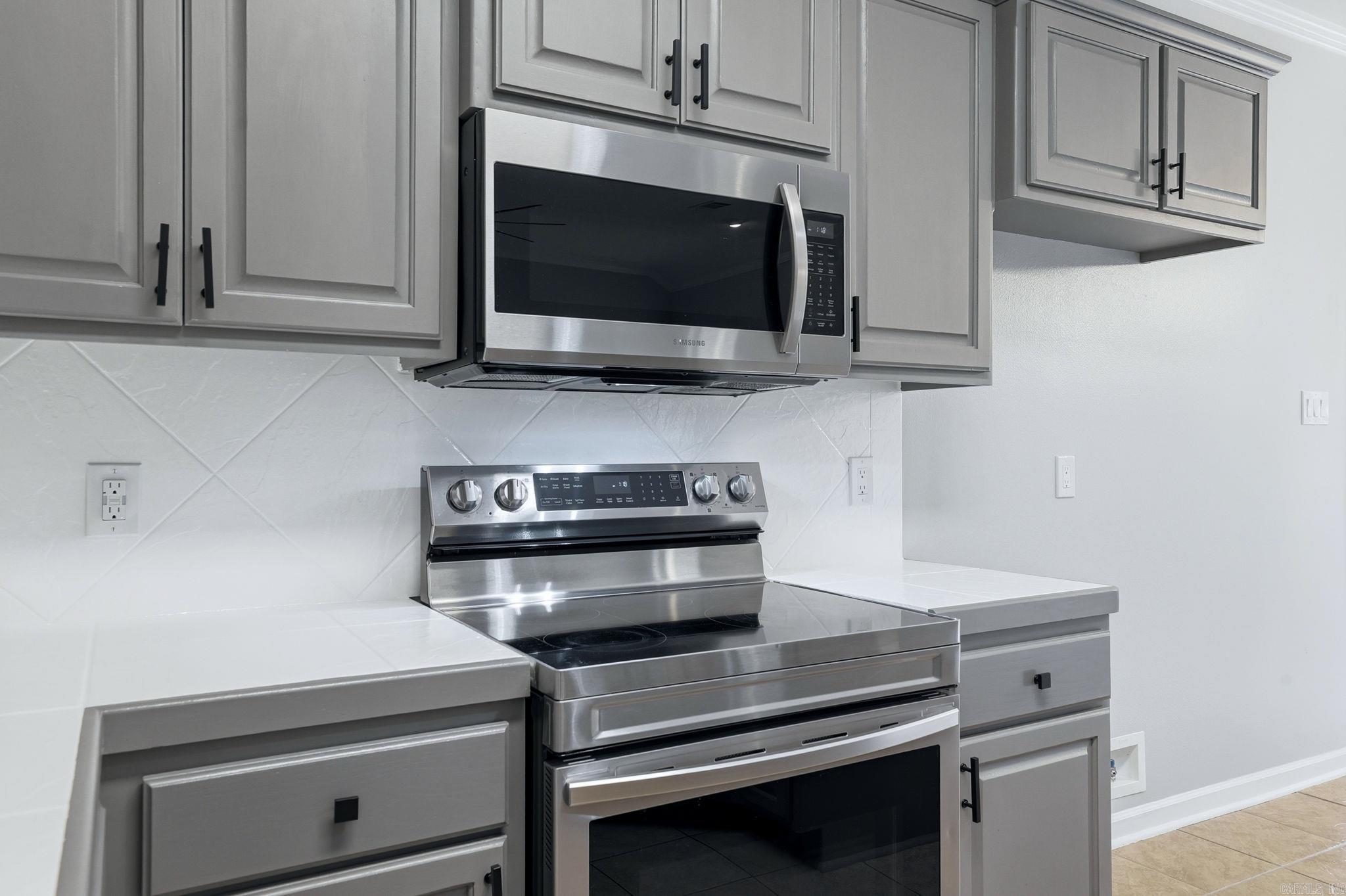 CLOVER HILL - Residential