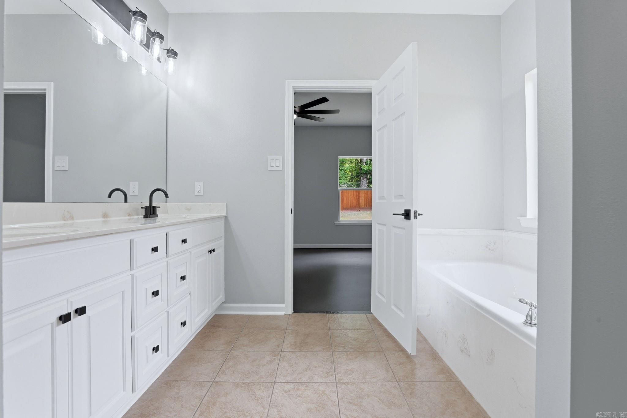 CLOVER HILL - Residential