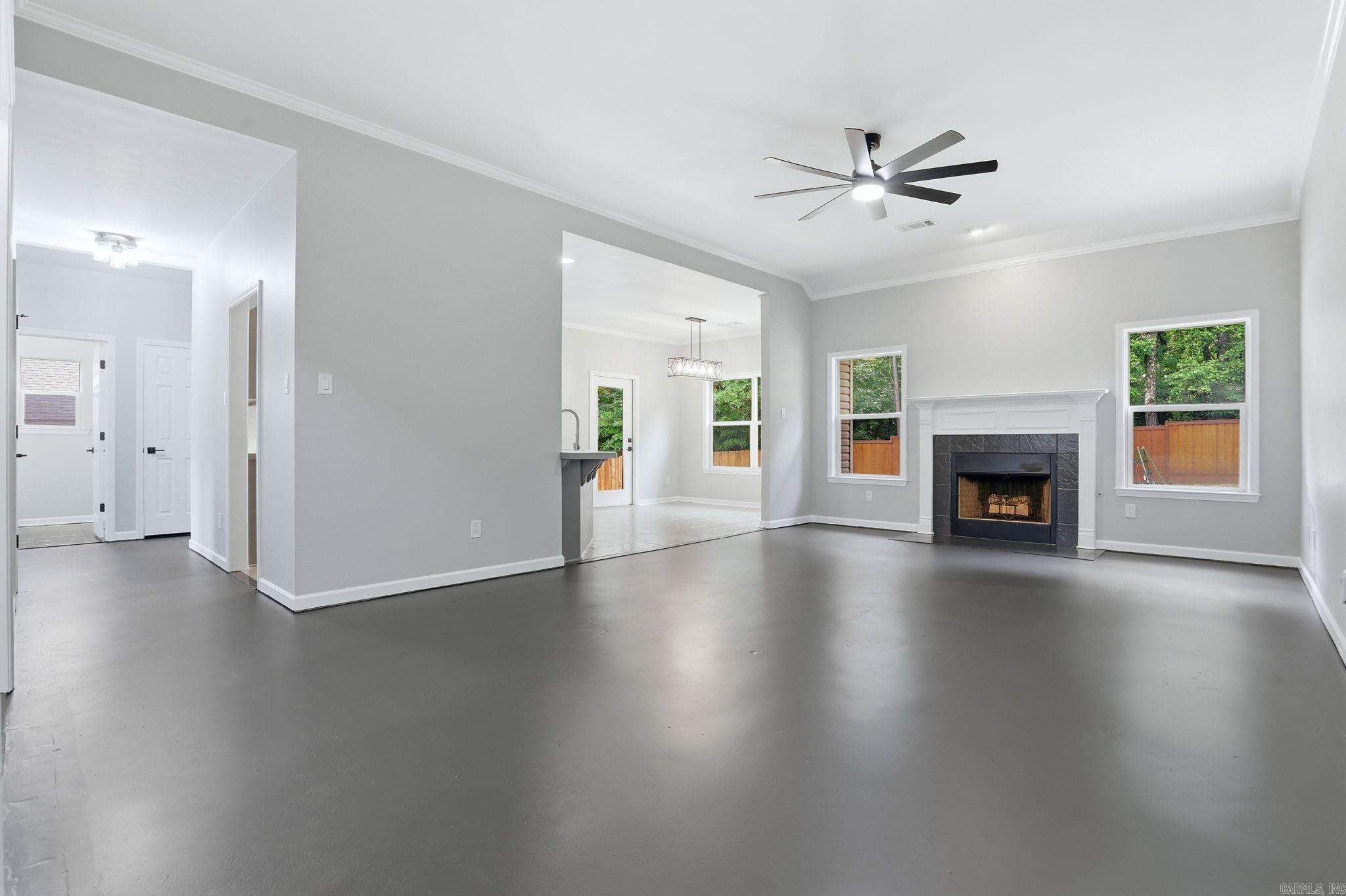 CLOVER HILL - Residential