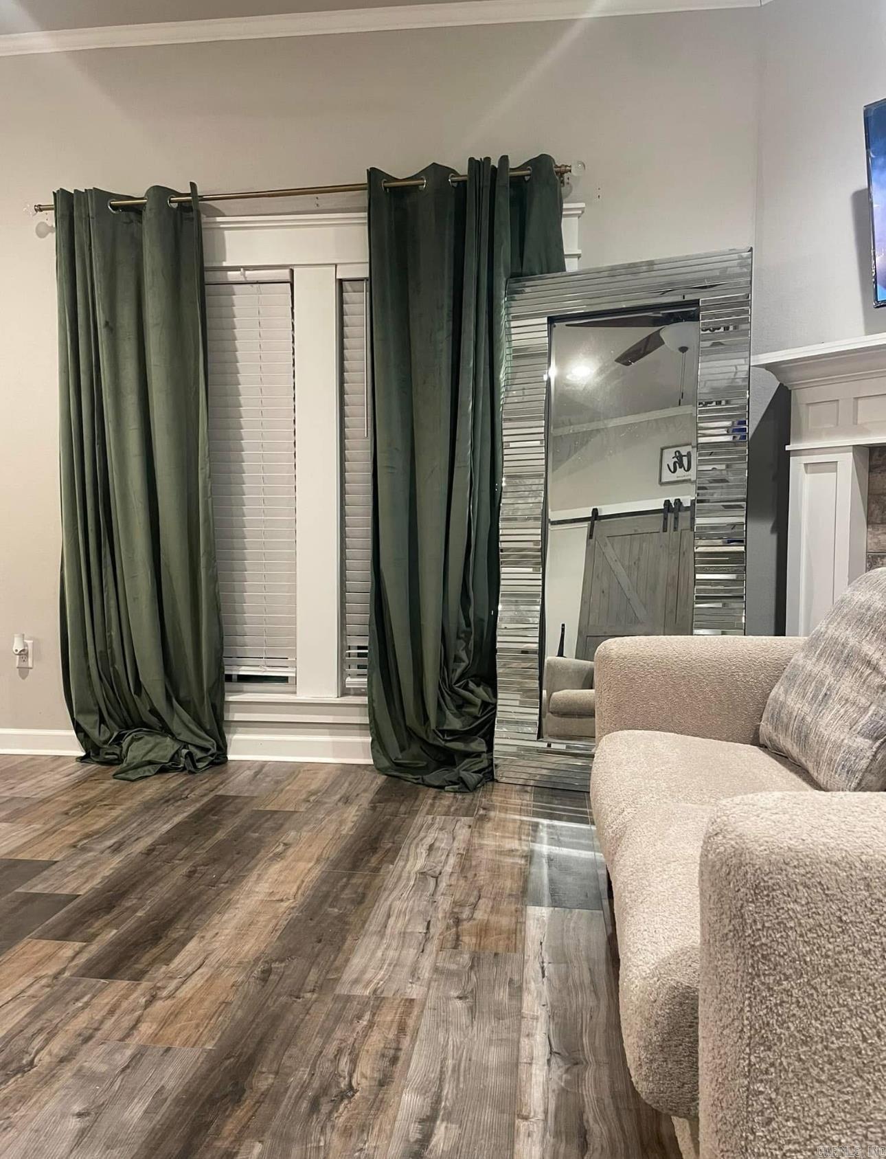 PLANTATION HILLS - Residential
