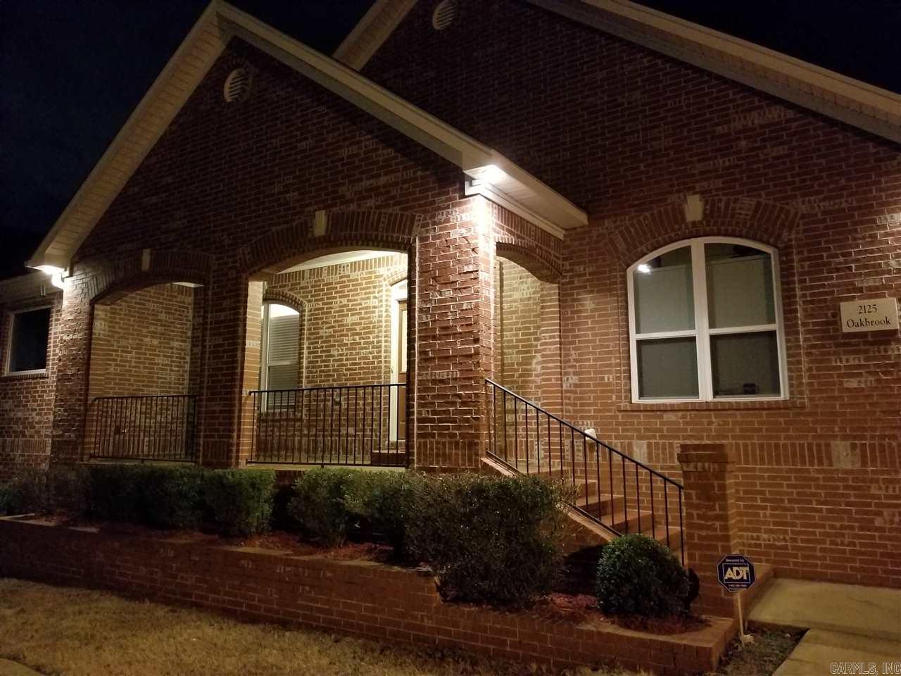 MILLERS CROSSING - Residential Lease