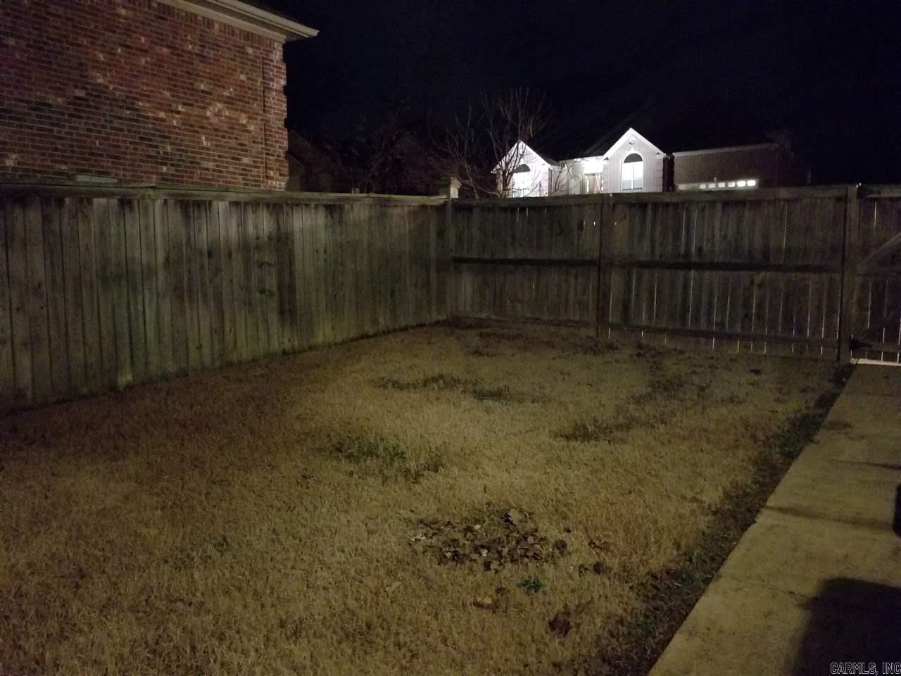 MILLERS CROSSING - Residential Lease