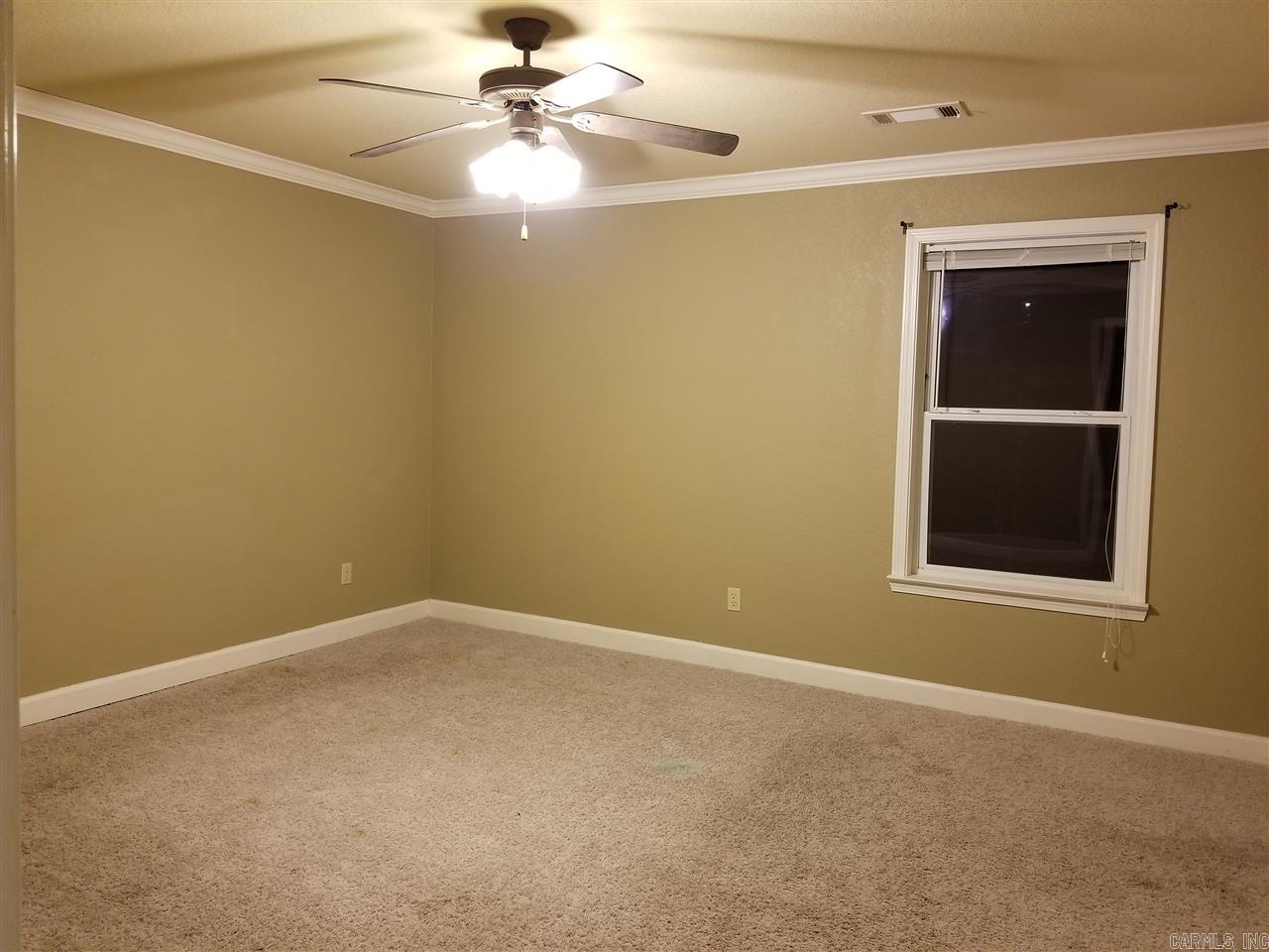 MILLERS CROSSING - Residential Lease