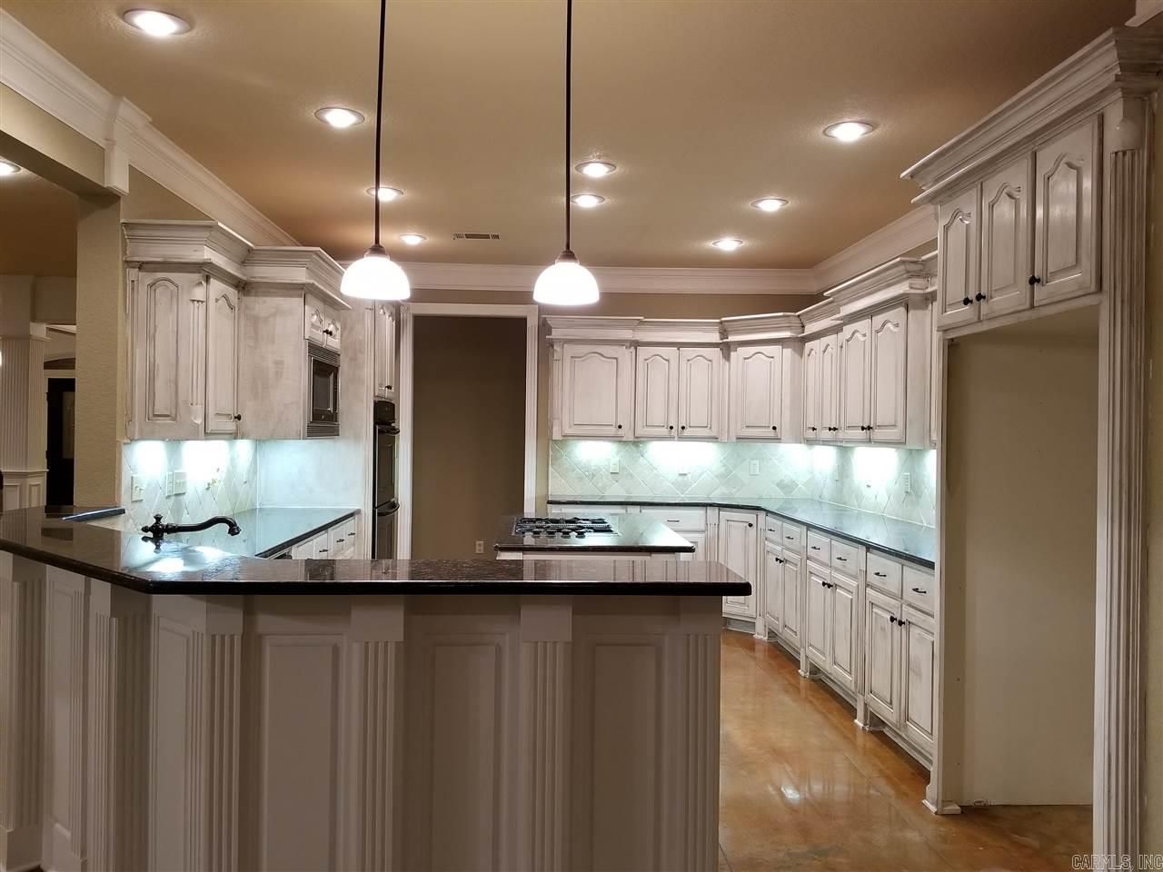 MILLERS CROSSING - Residential Lease