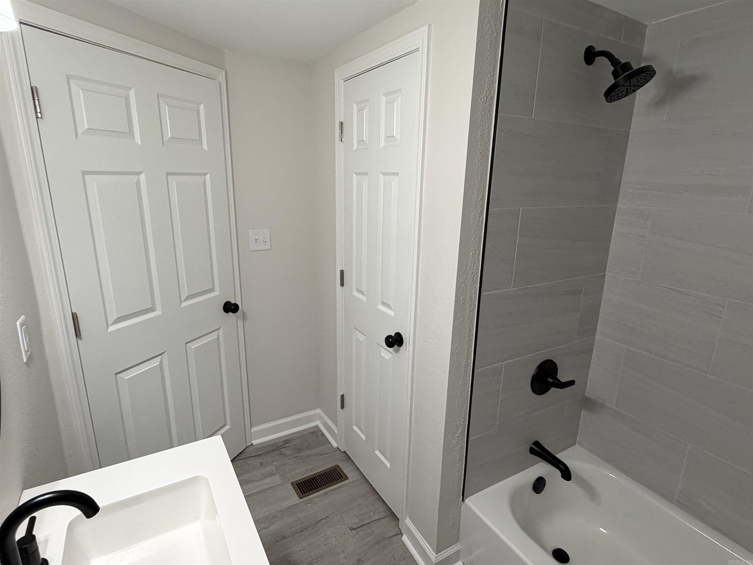 Not in Subdivision - Residential Lease