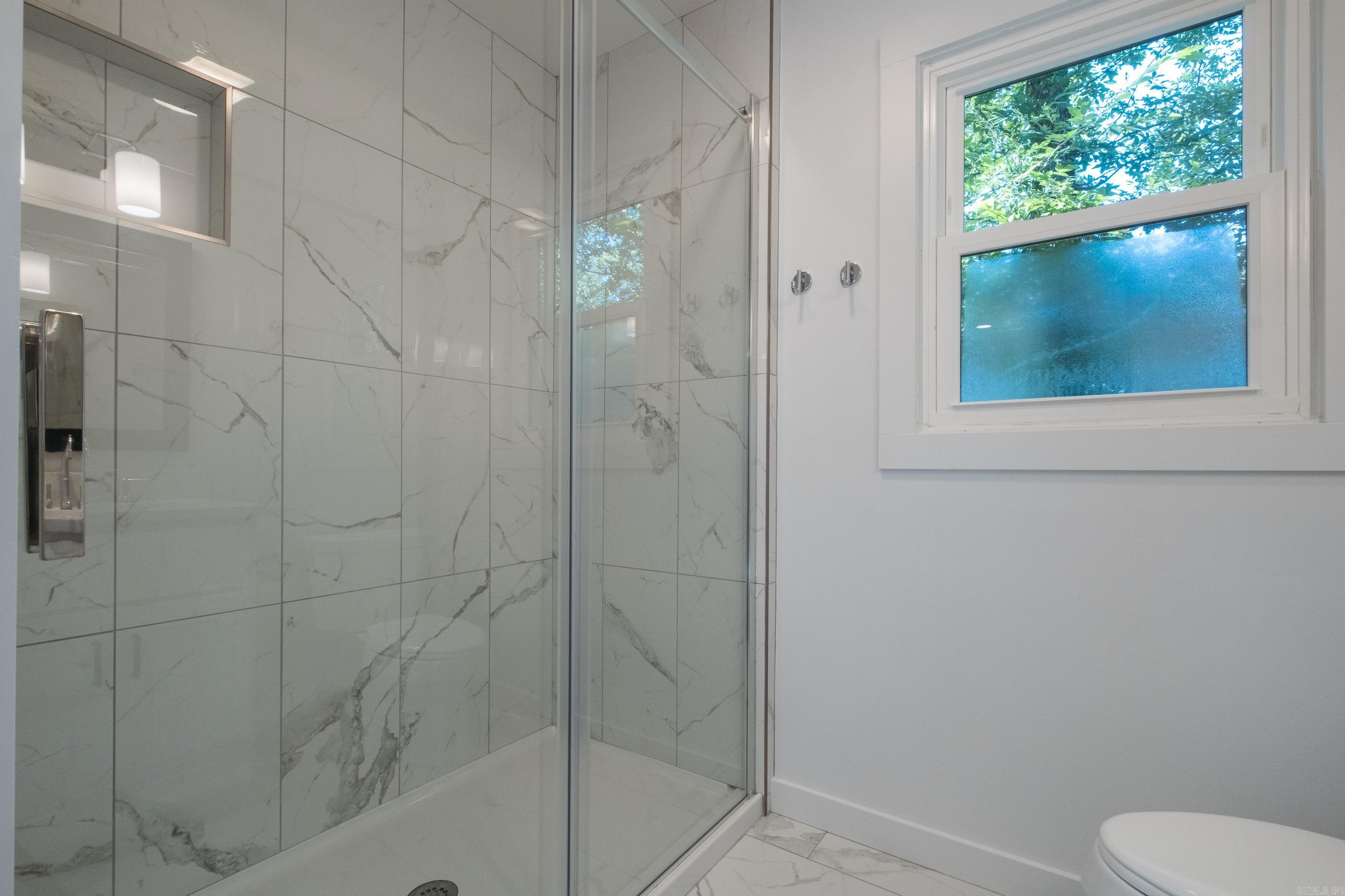 LINCOLN PARK - Residential