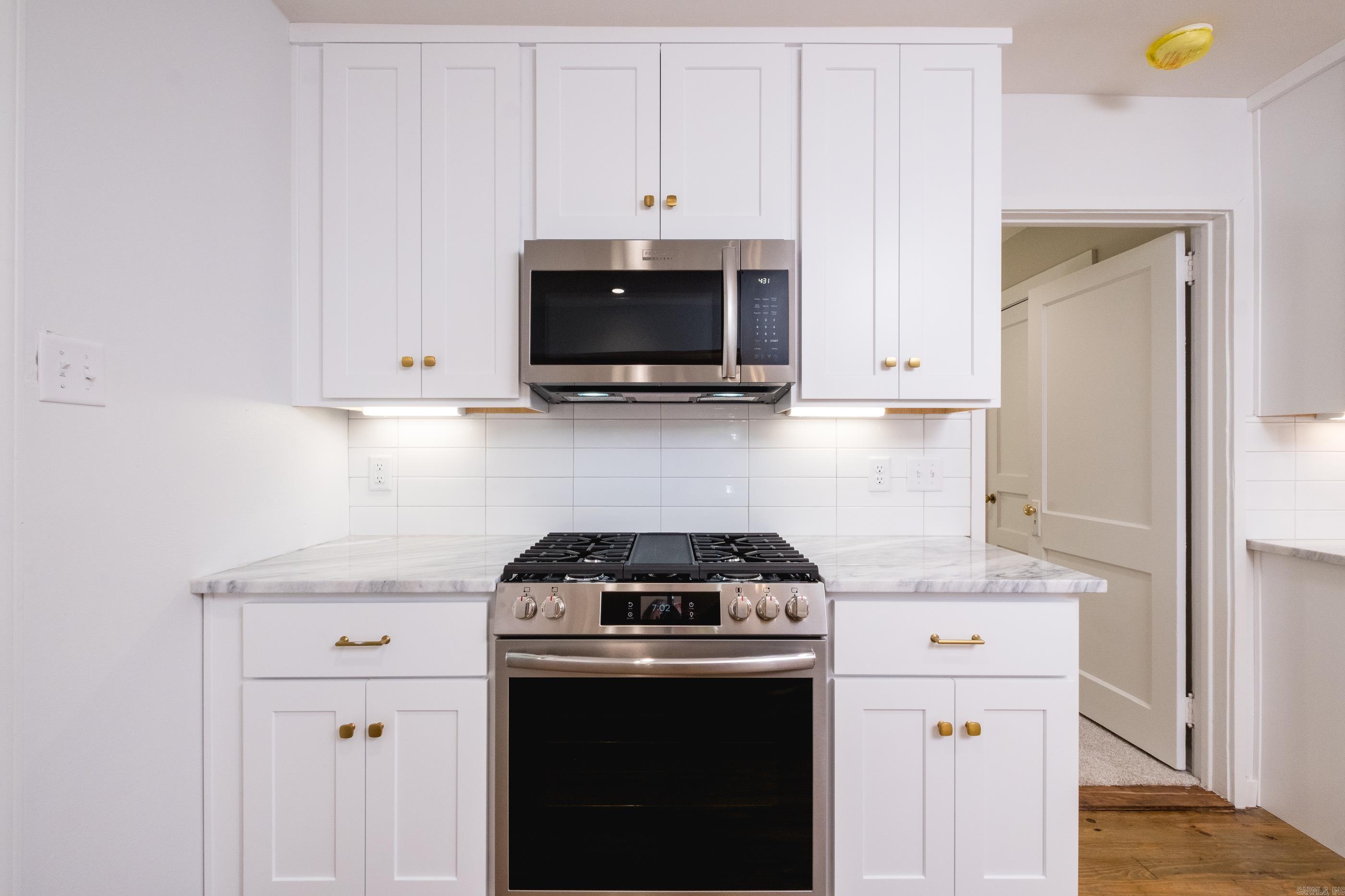 LINCOLN PARK - Residential