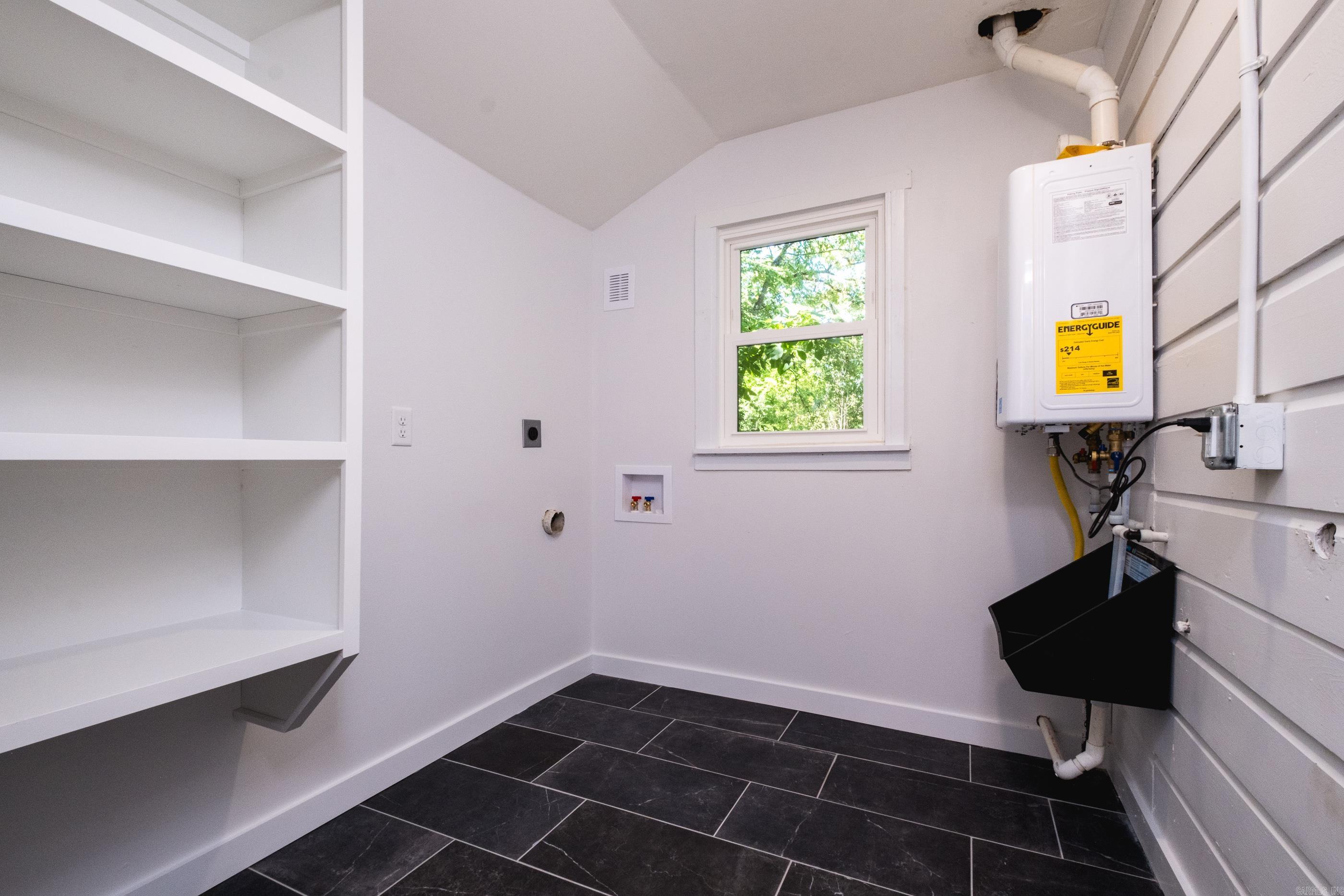 LINCOLN PARK - Residential