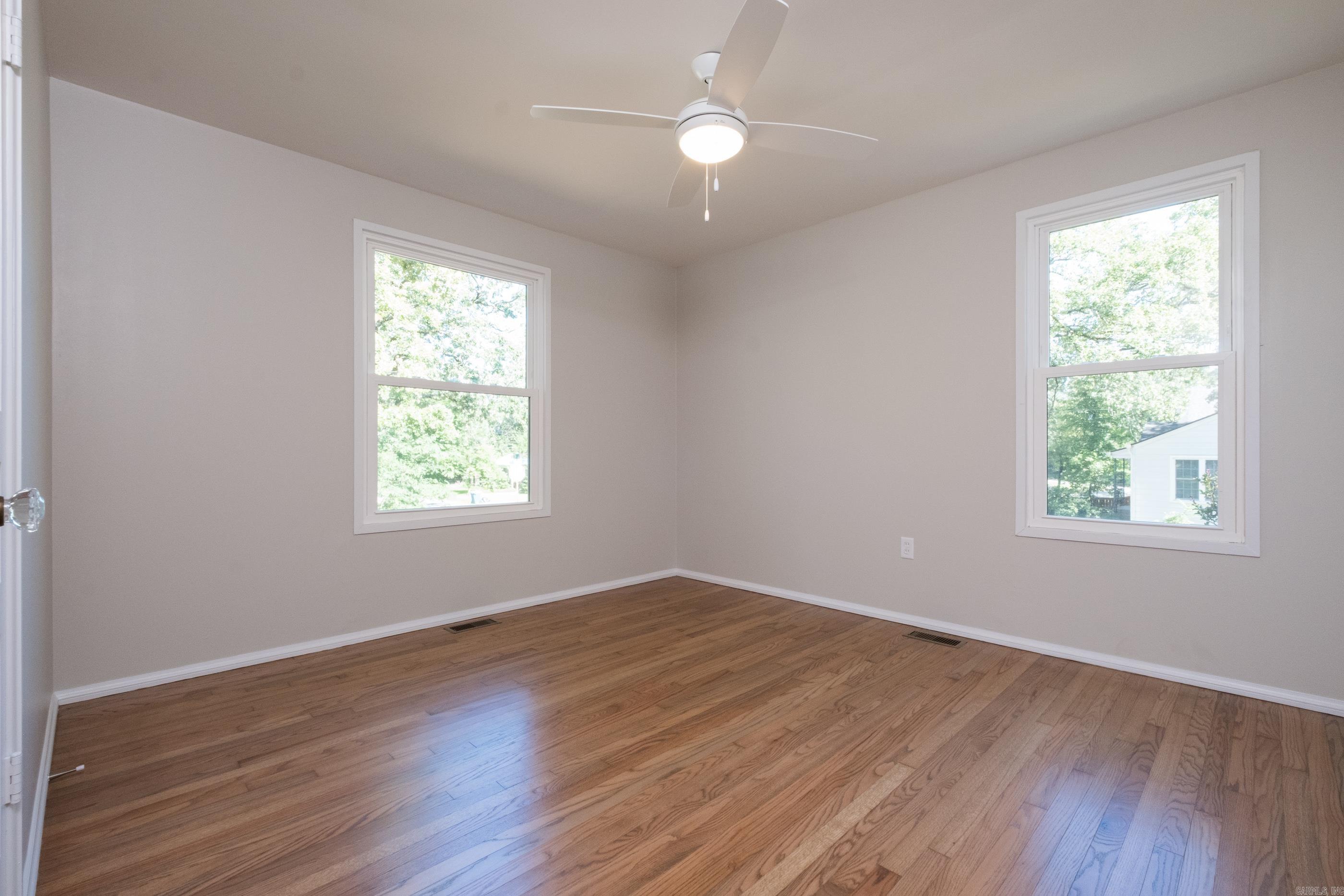 LINCOLN PARK - Residential