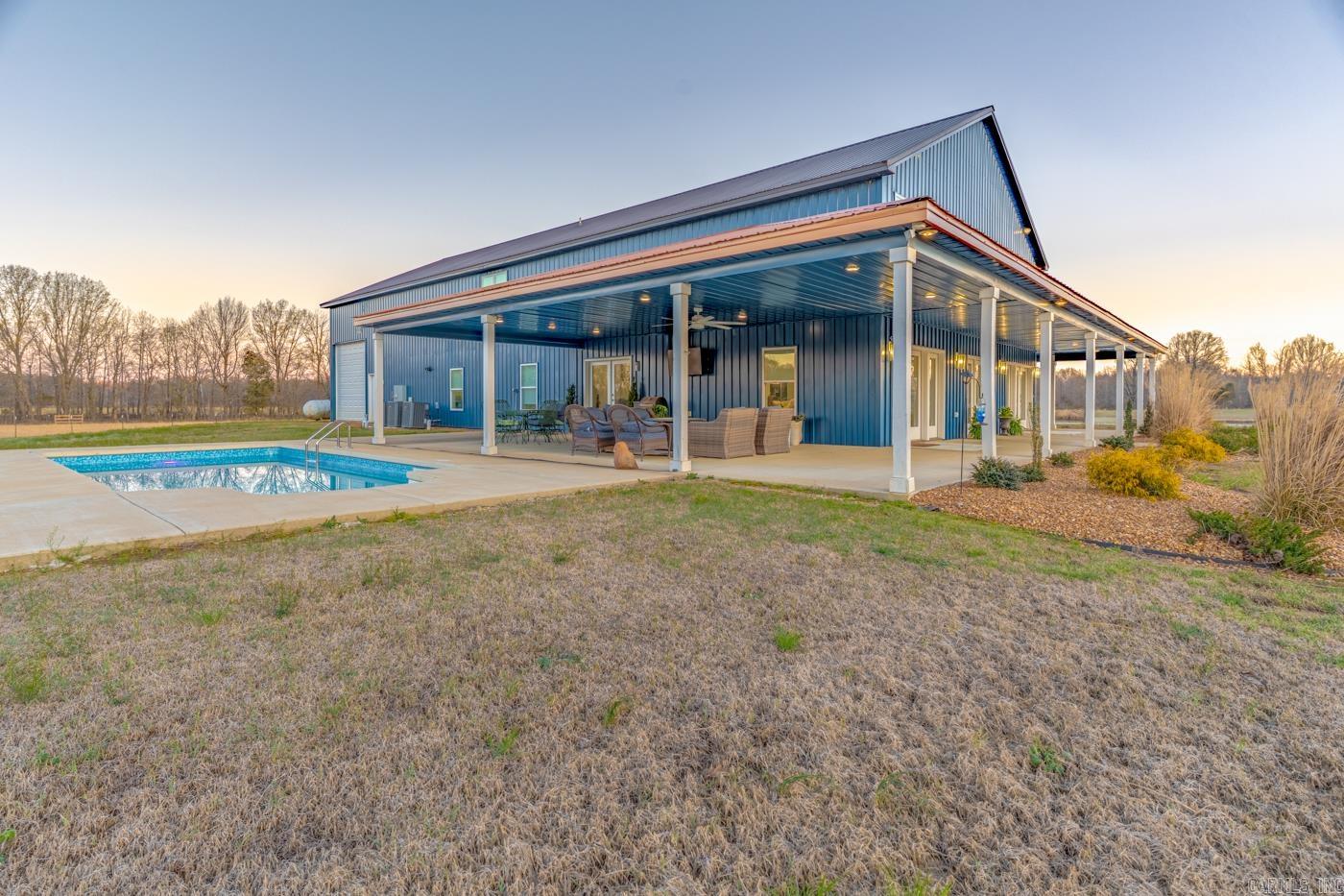 Metes & Bounds - Residential