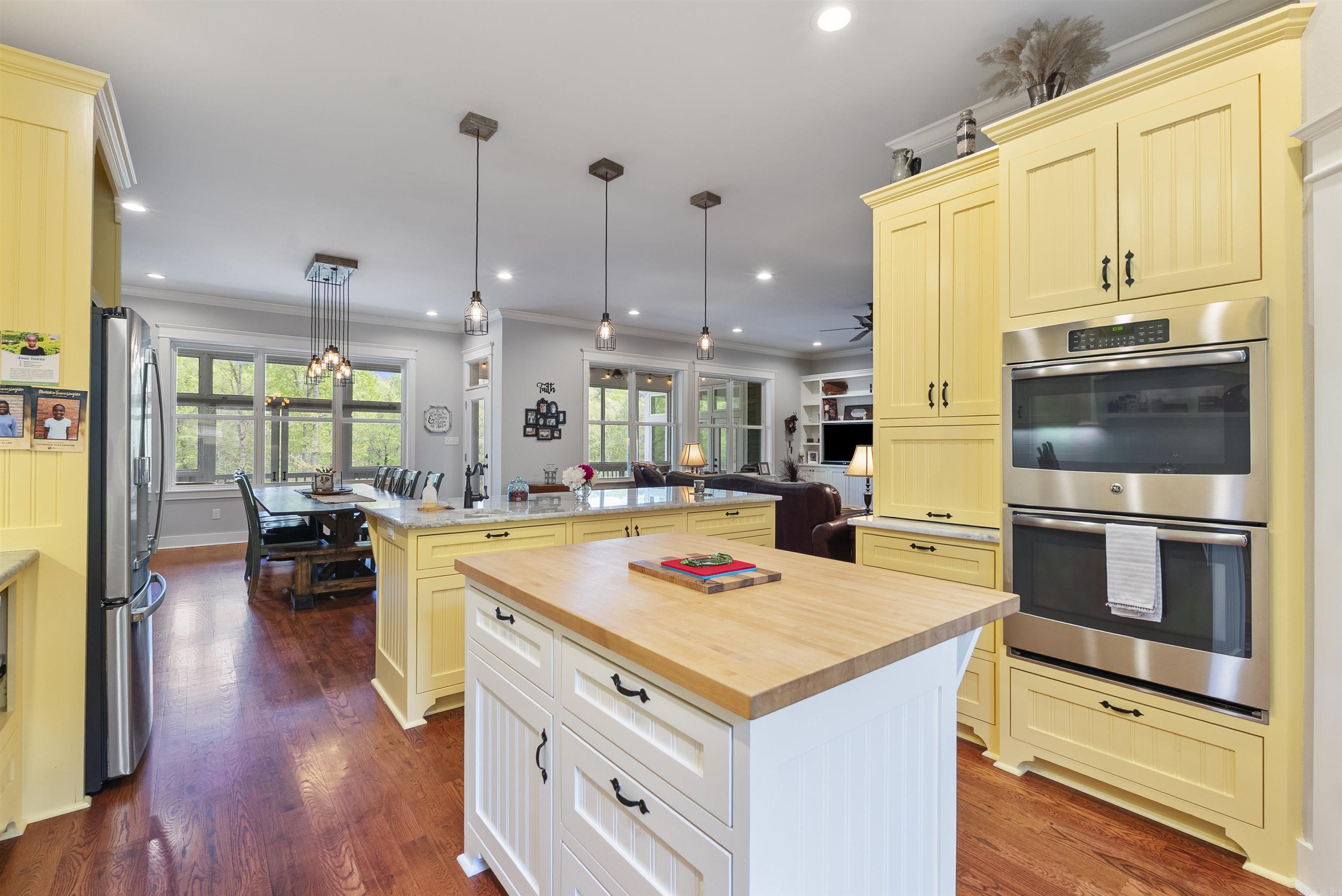 HAWK VALLEY ESTATES I - Residential