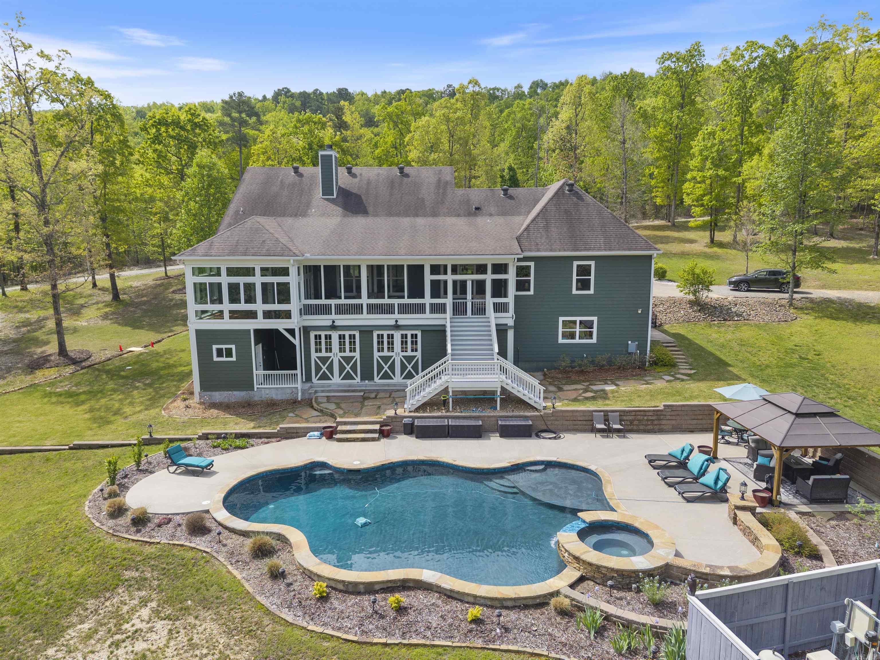 HAWK VALLEY ESTATES I - Residential